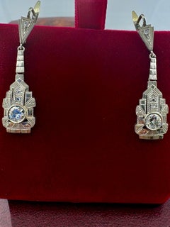 Orecchini a goccia con diamanti Art Deco .92 CT 18 KT
