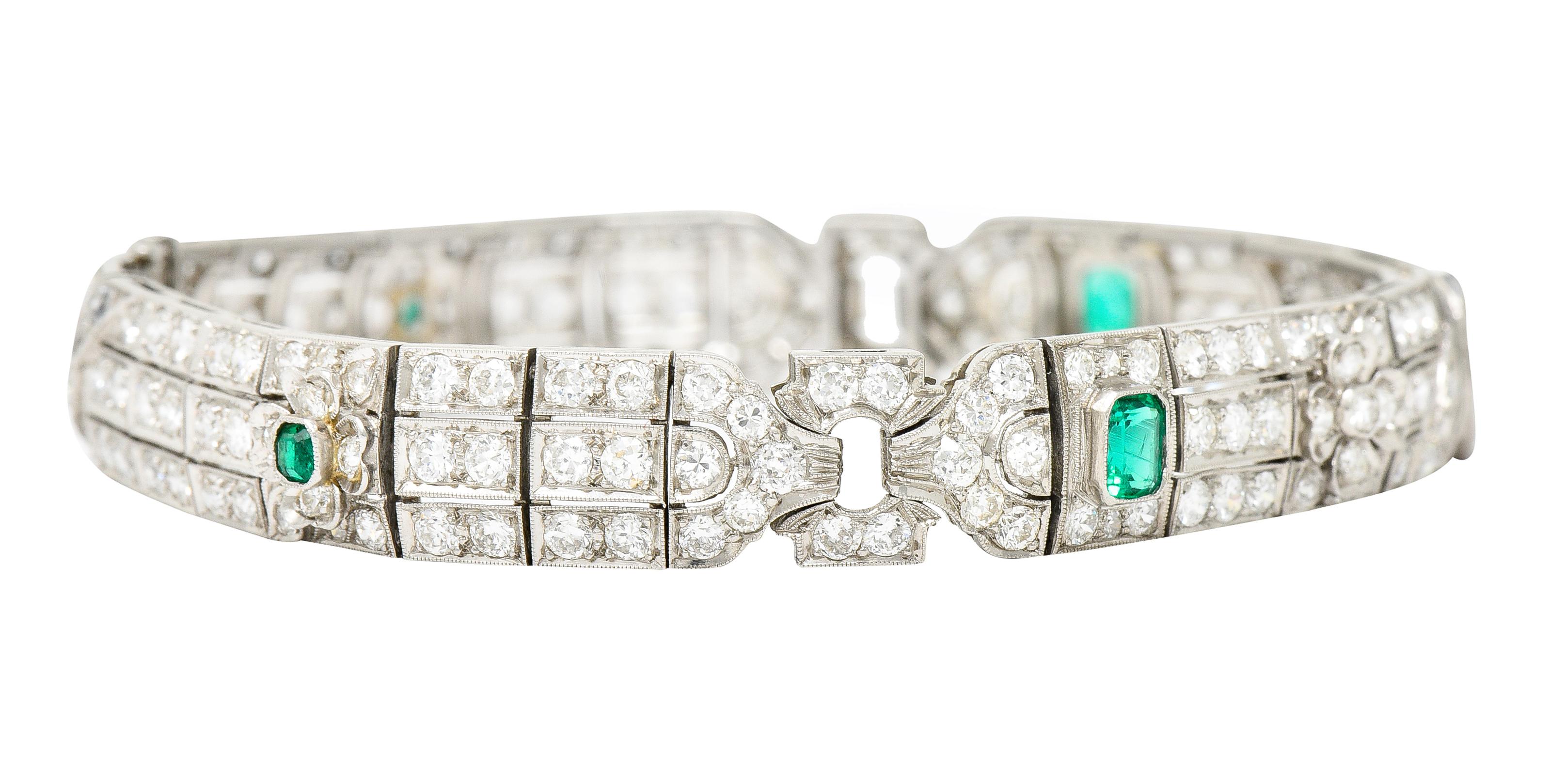 Art Deco 9.25 Carats Emerald Diamond Platinum Clover Link Bracelet 8