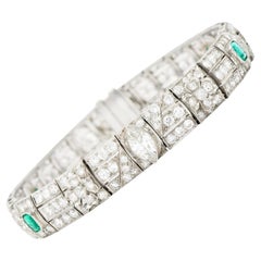Art Deco 9.25 Carats Emerald Diamond Platinum Clover Link Bracelet