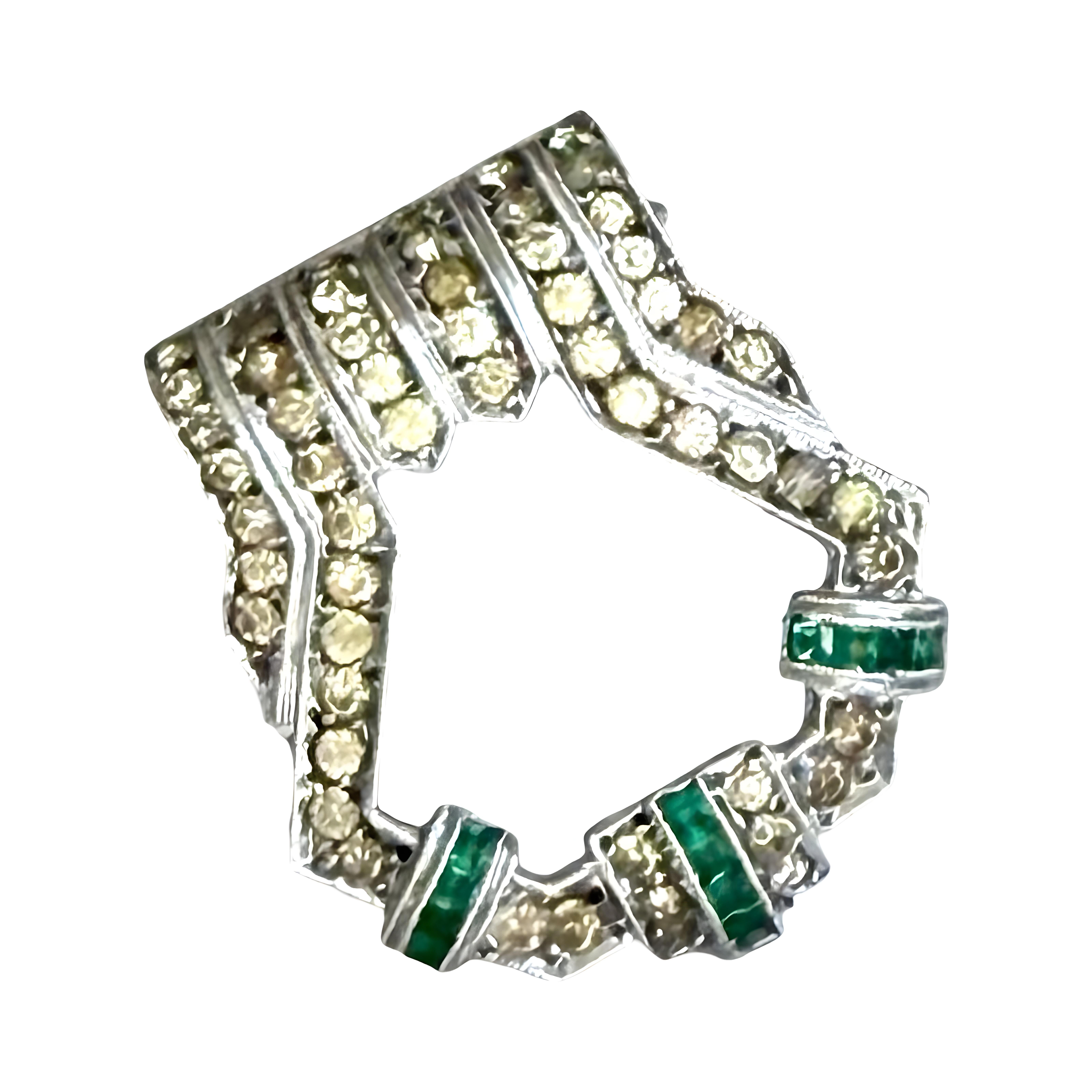 Pinza de vestir Art Déco de plata de ley 925 con pasta verde, antigua de colección en Excelente estado para la venta en Kings Langley, GB