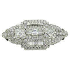 Art Deco 9.35 Carat Diamond Brooch