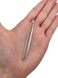 Art Decó Broche de barra de platino 950 0,90 quilates de zafiro 0,28 quilates de diamante talla antigua