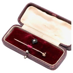 Set di spille a bastone convertibili in oro giallo 9K e platino con onice e perle Art Deco
