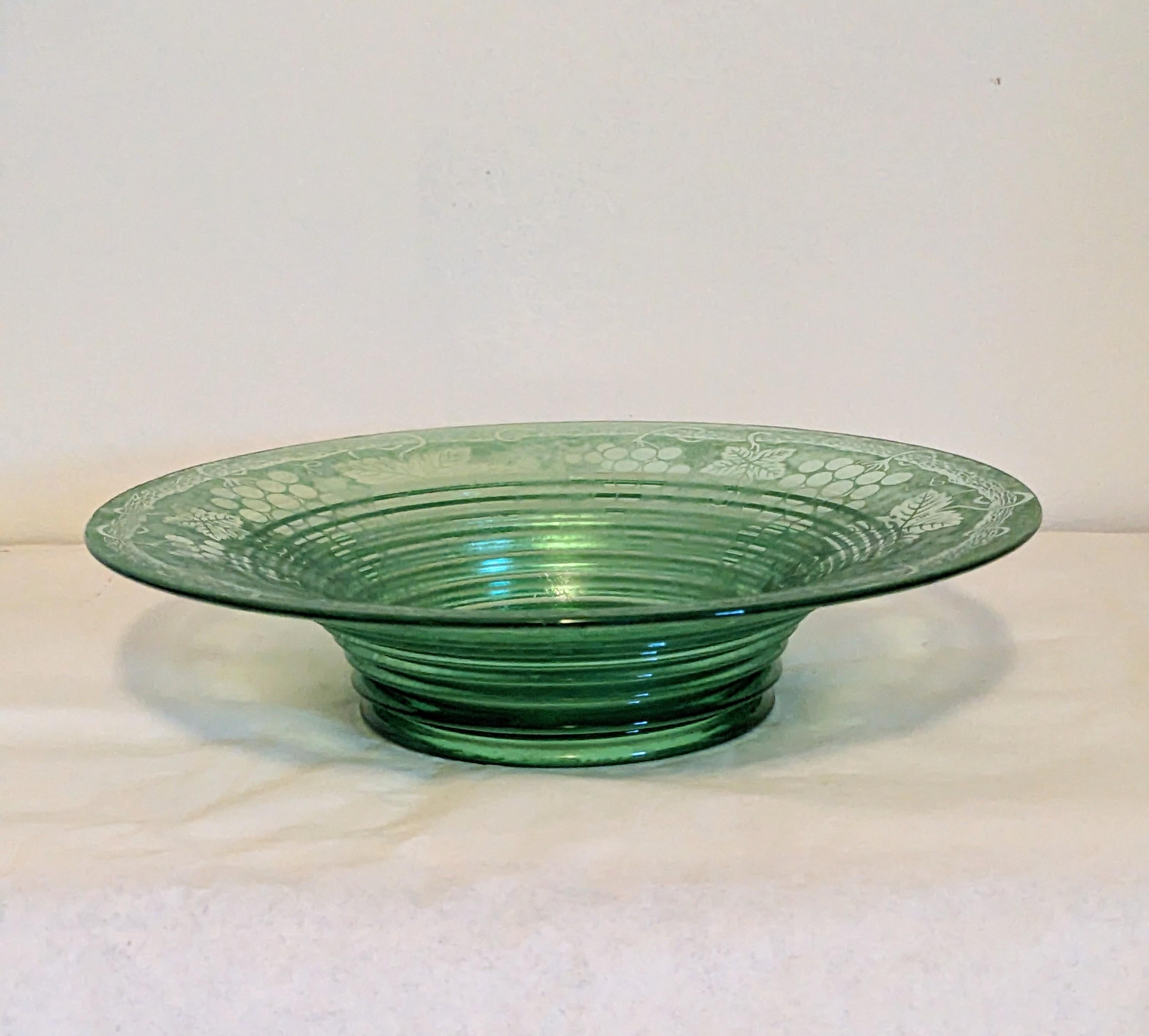 Art Deco Acid Etched French Bowl In Good Condition For Sale In Riverdale, NY
