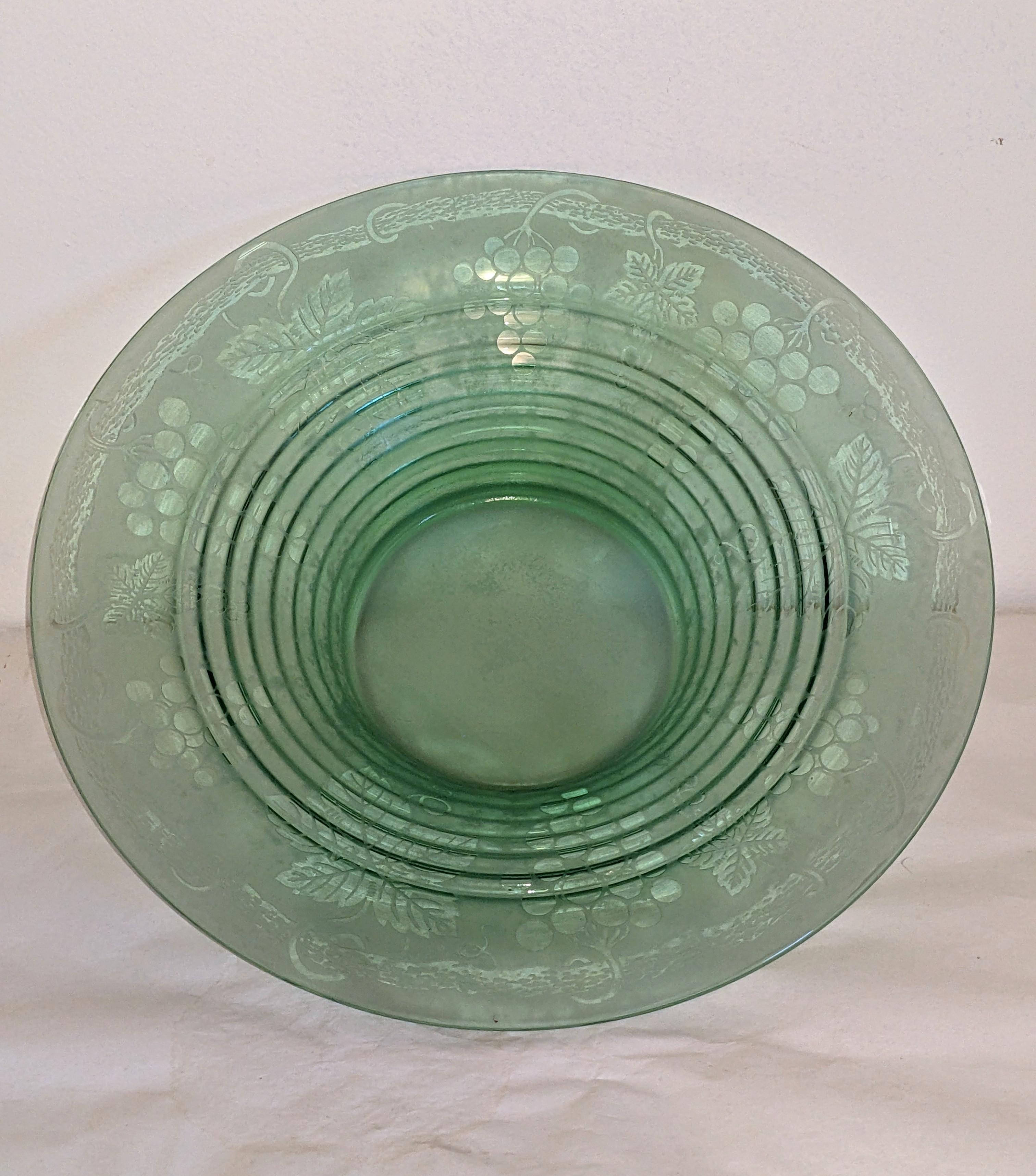Mid-20th Century Art Deco Acid Etched French Bowl For Sale