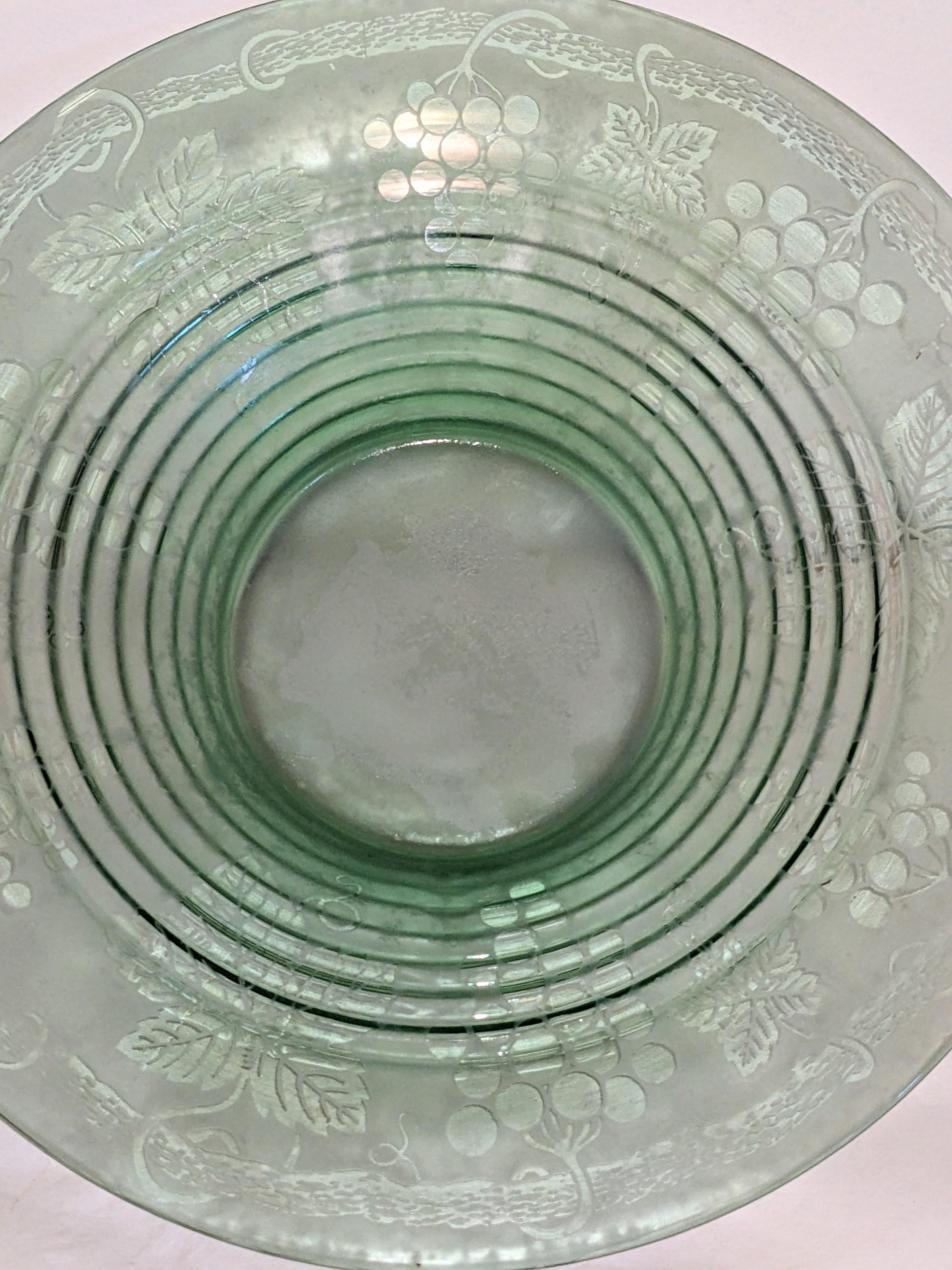 Art Deco Acid Etched French Bowl For Sale 2