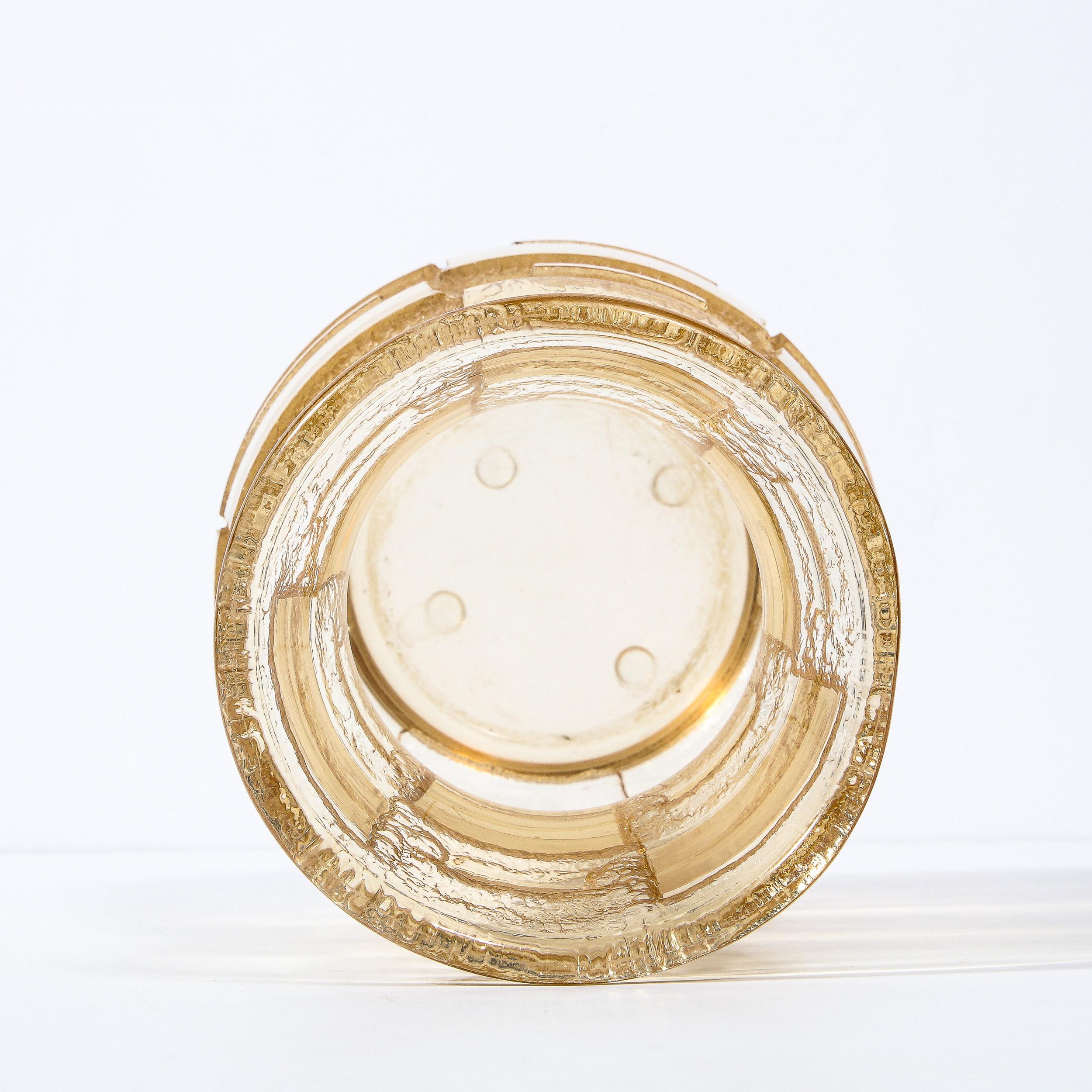 Art Deco Acid Etched Smoked Citrin Recess Geformte Vase Signiert von Daum Nancy im Angebot 3