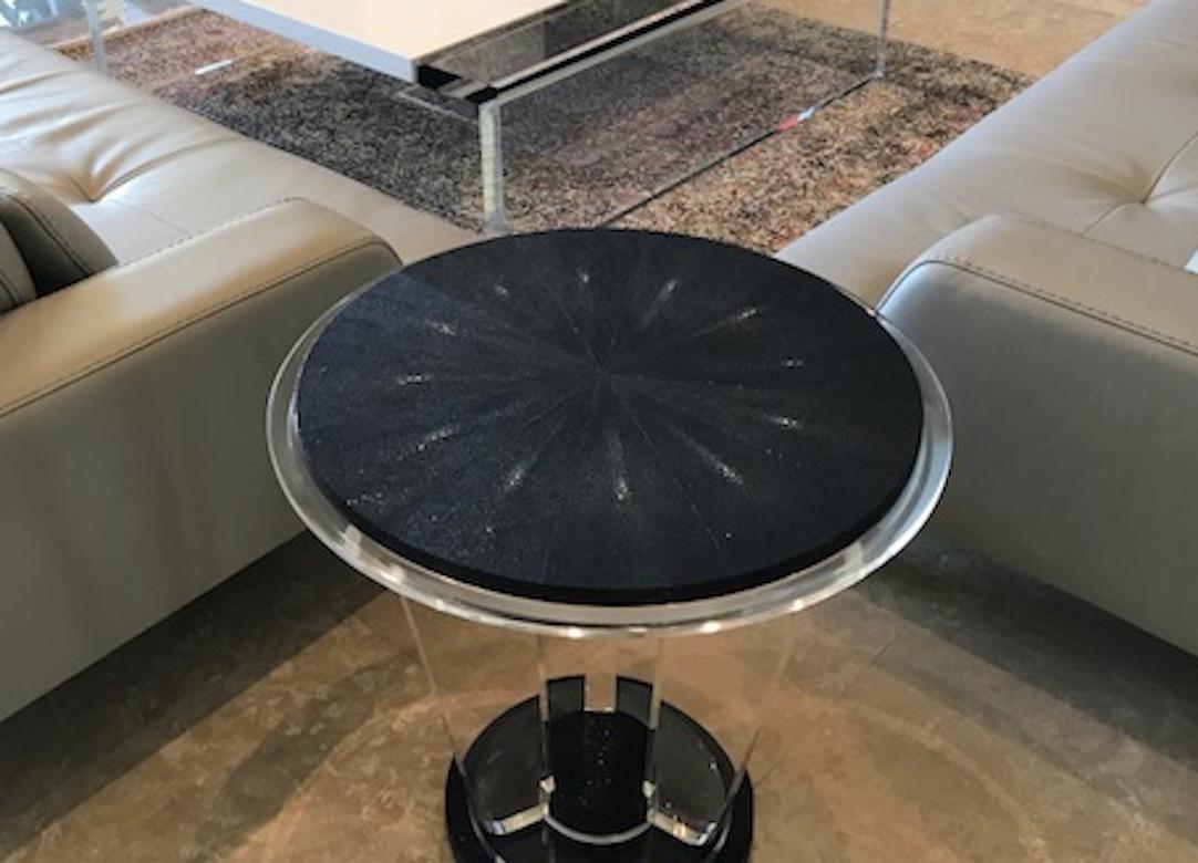 Art Deco Acrylic and Shagreen Round Modern Side Table, in Stock For Sale 3