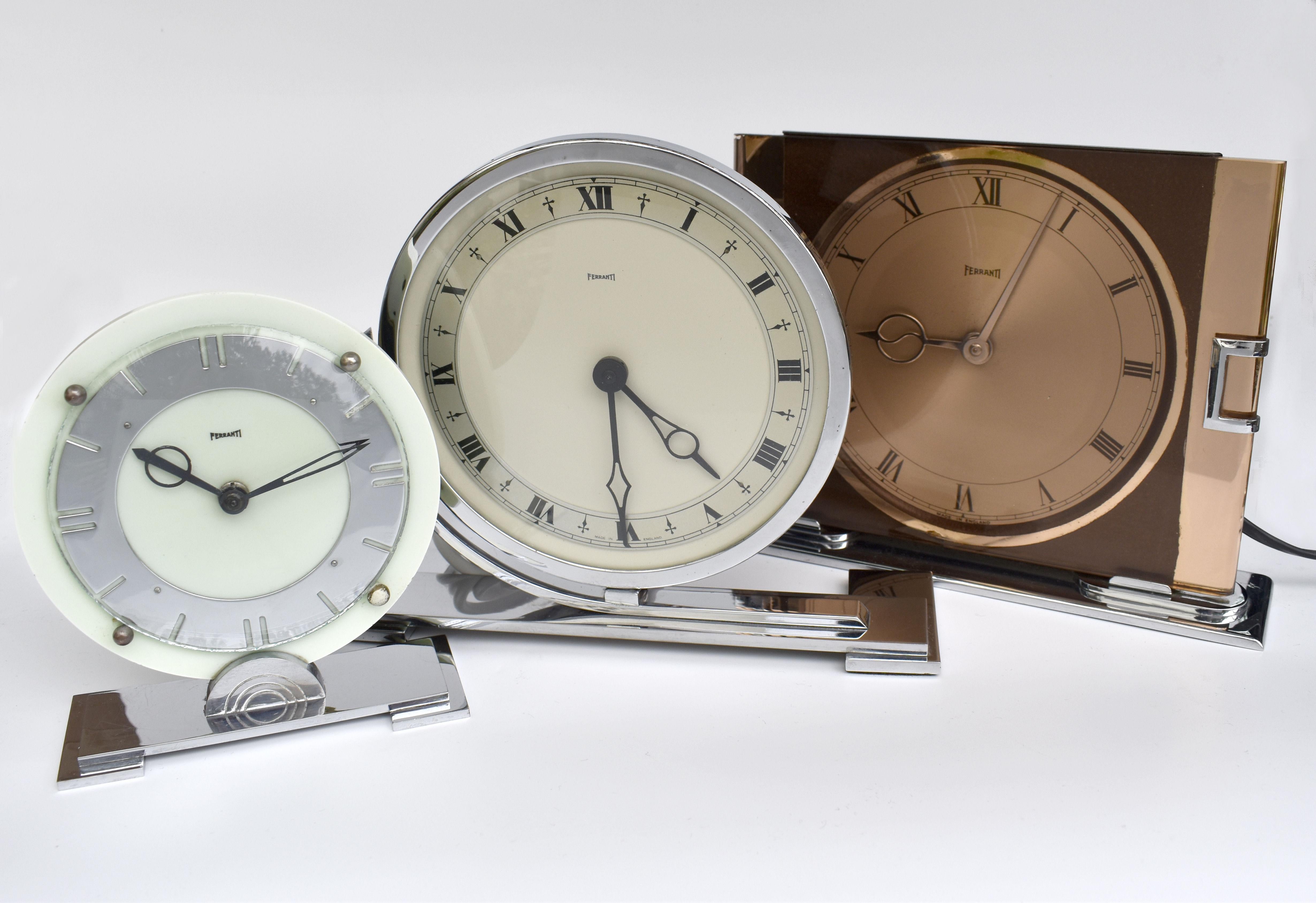 Art Deco Acrylic & Chrome Desk Electric Clock by Ferranti, England, C1930 For Sale 1