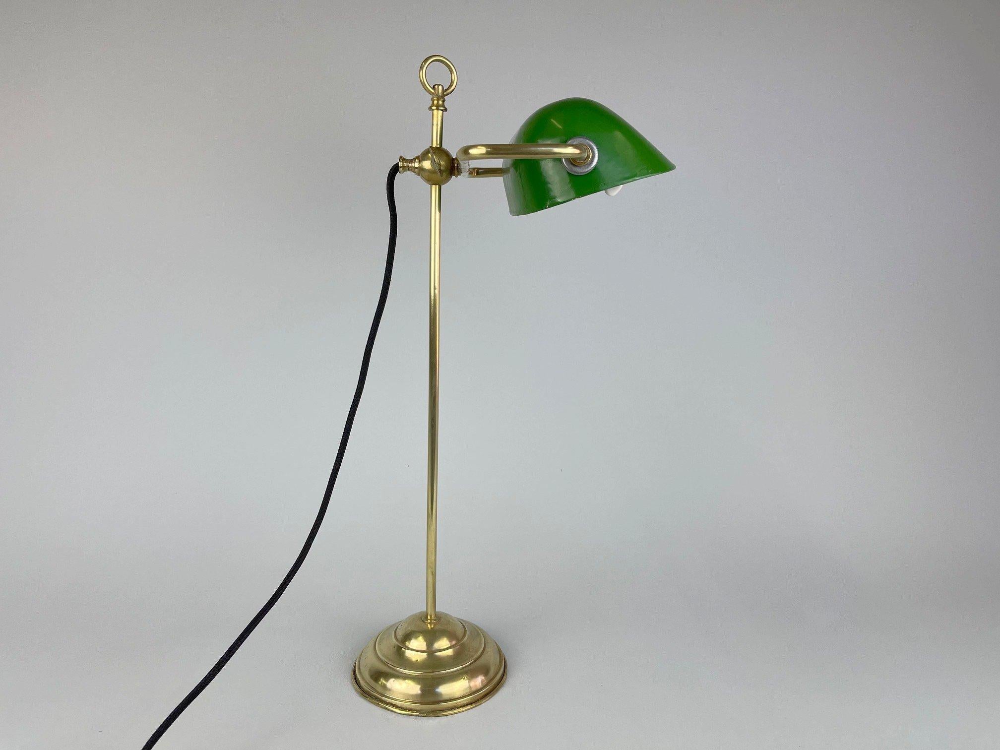 Metal Art Deco Adjustable Brass Bankers Table Lamp, 1920's