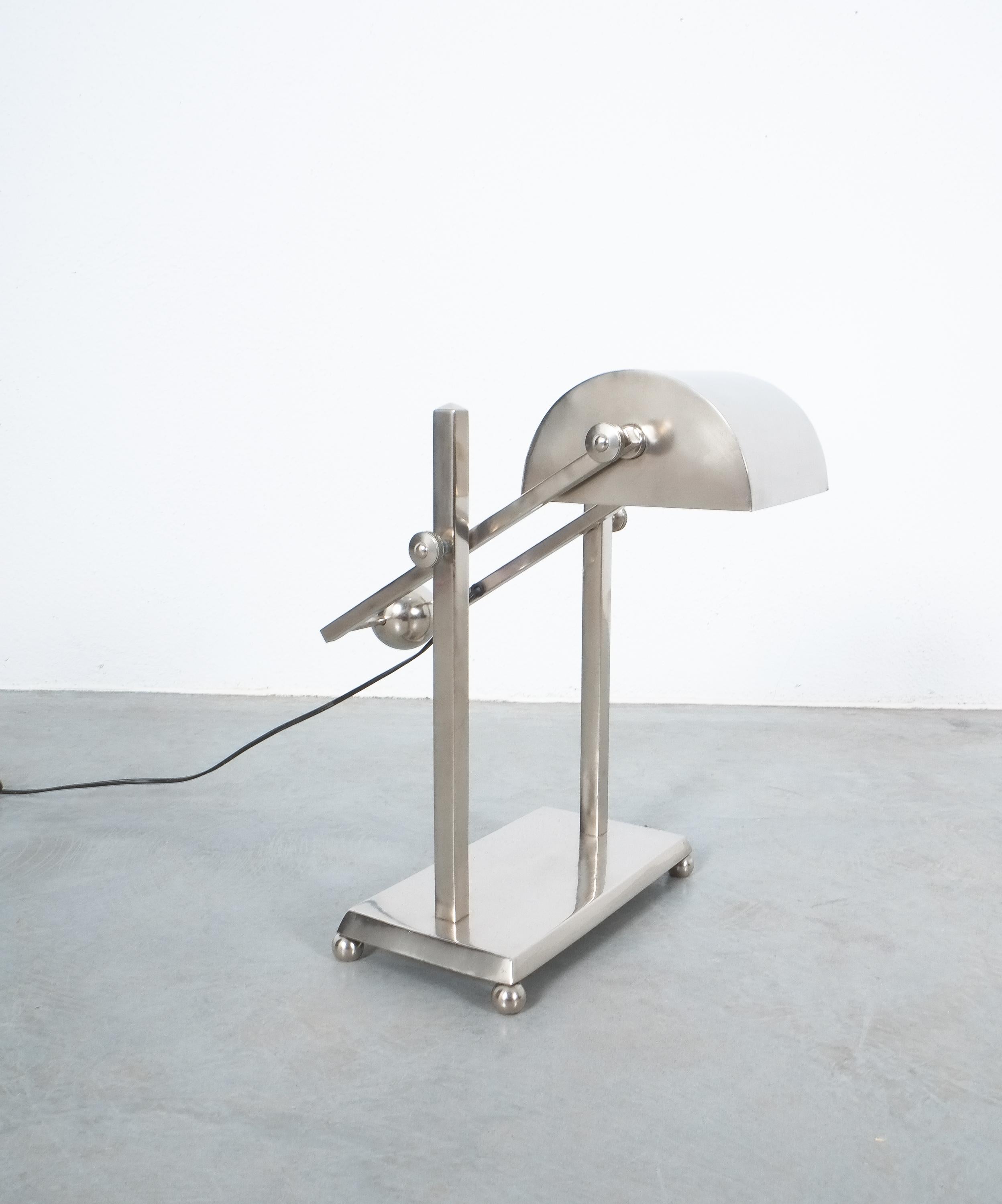 Art Deco Adjustable Counterweight Table Lamp Brass Nickel, France, circa 1935 For Sale 9