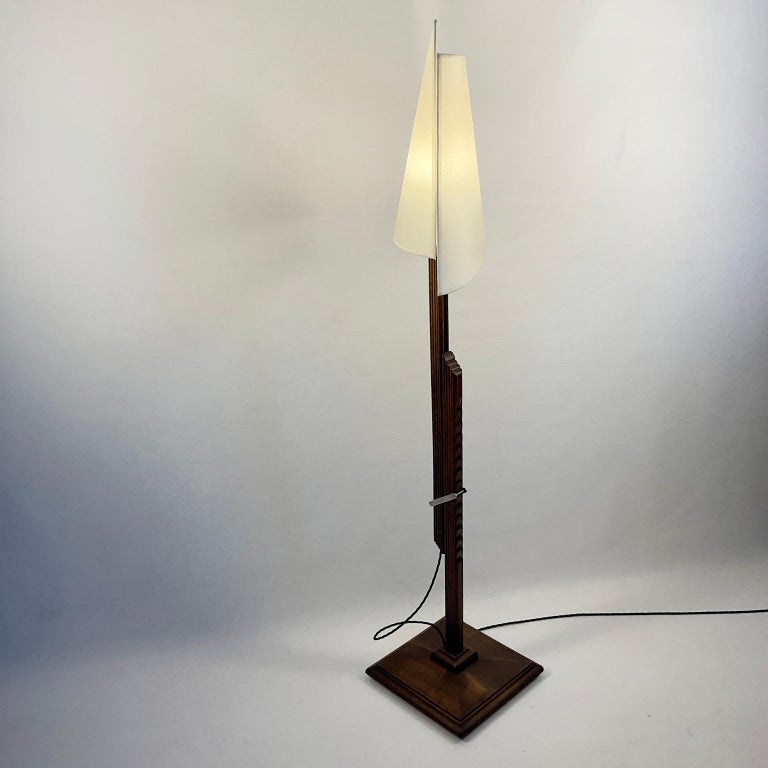 1930s Floor Lamp "Crémaillère" in the Pierre Chareau Style at 1stDibs