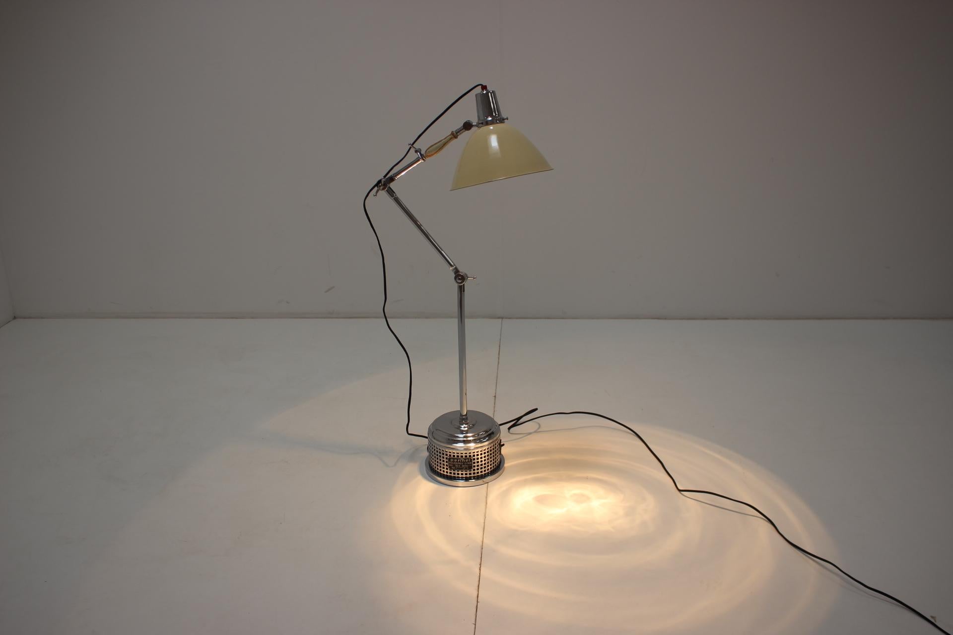 Lampadaire ou lampe de bureau réglable Art-Déco, Perihel en vente 7