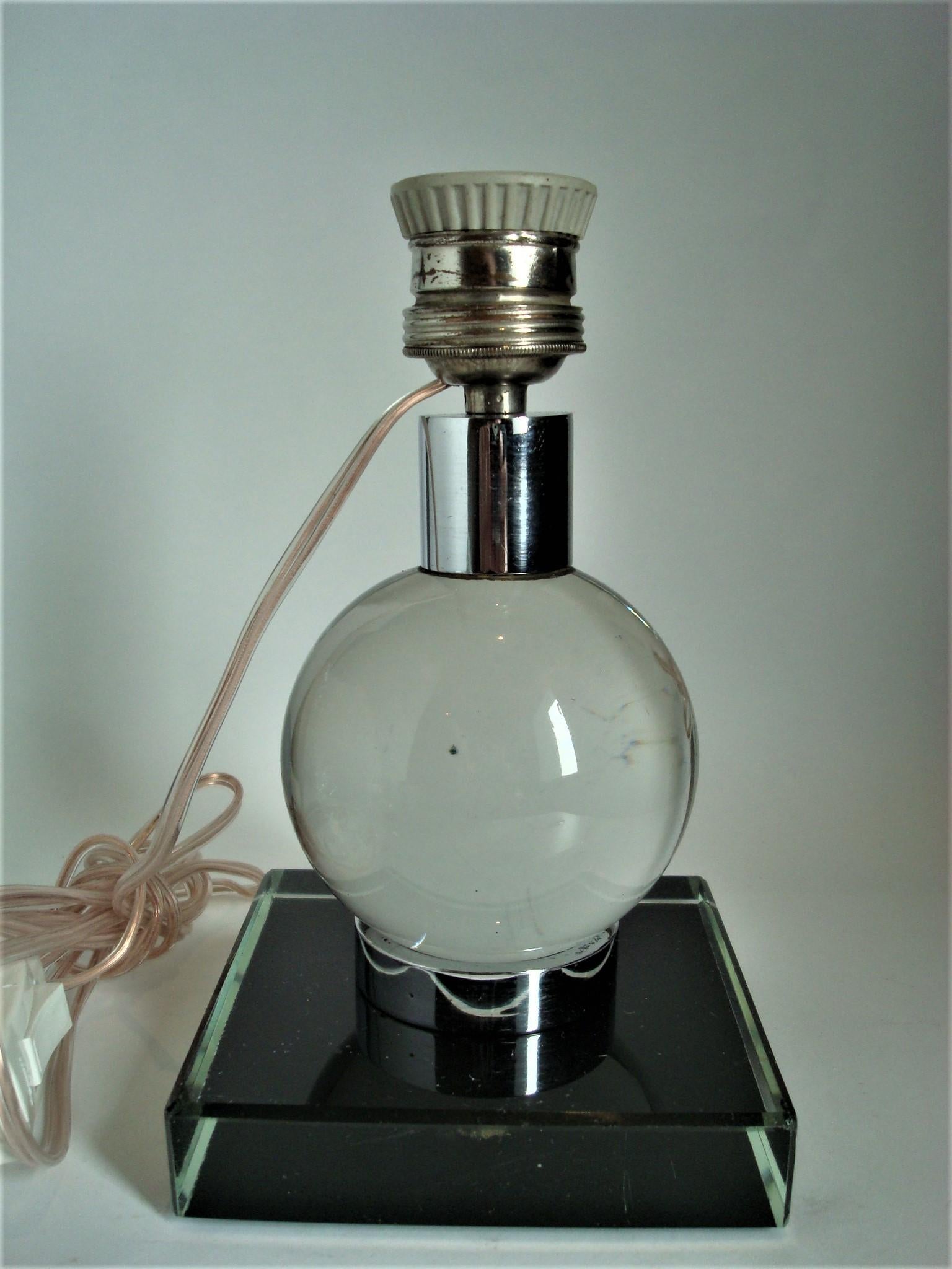 Art Deco Adjustable Glass Ball Table Lamp in the Style of Jacques Adnet For Sale 2