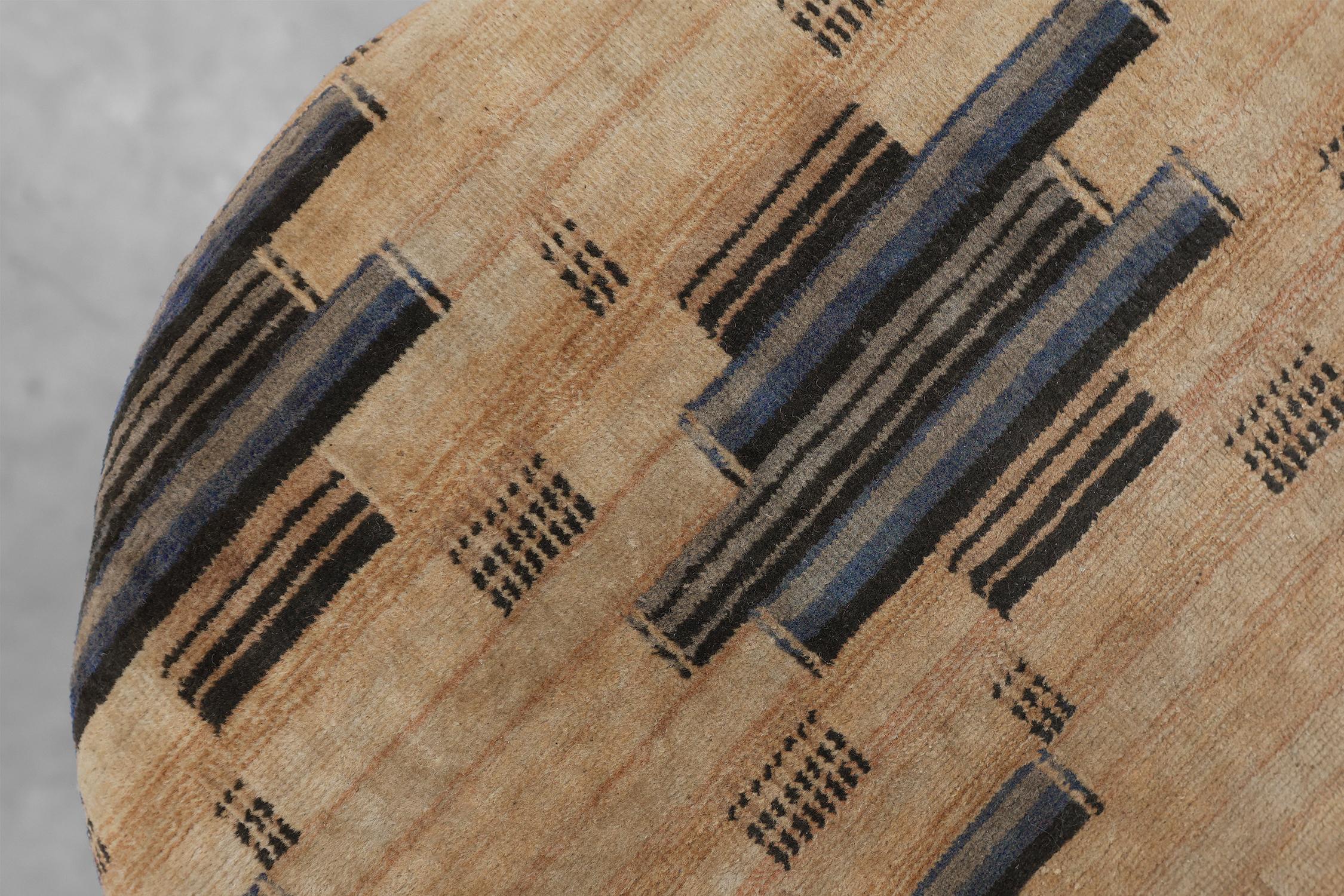 Art Deco adjustable piano stool with original upholstery, France 1920s For Sale 3