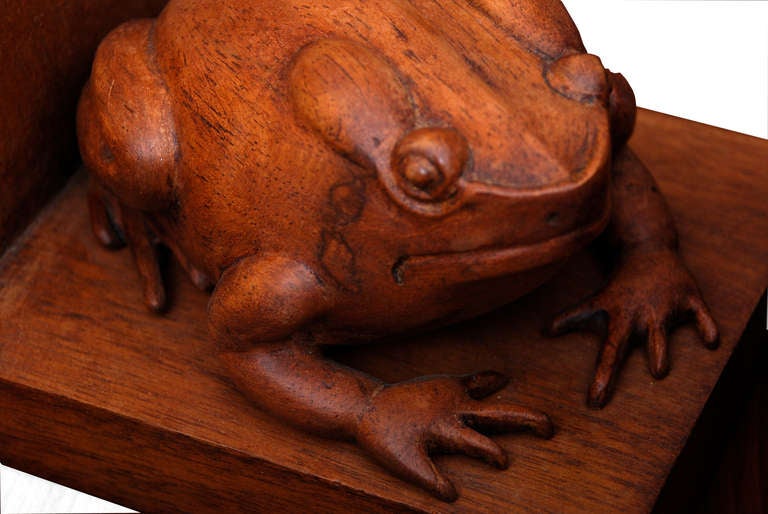 Mexican Art Deco Adorable Pair Frog Bookends Hand Carved in Solid Mahogany 1930s Mexico