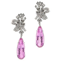 Boucles d'oreilles Art déco en platine, topaze rose poire naturelle certifiée AGL et diamants