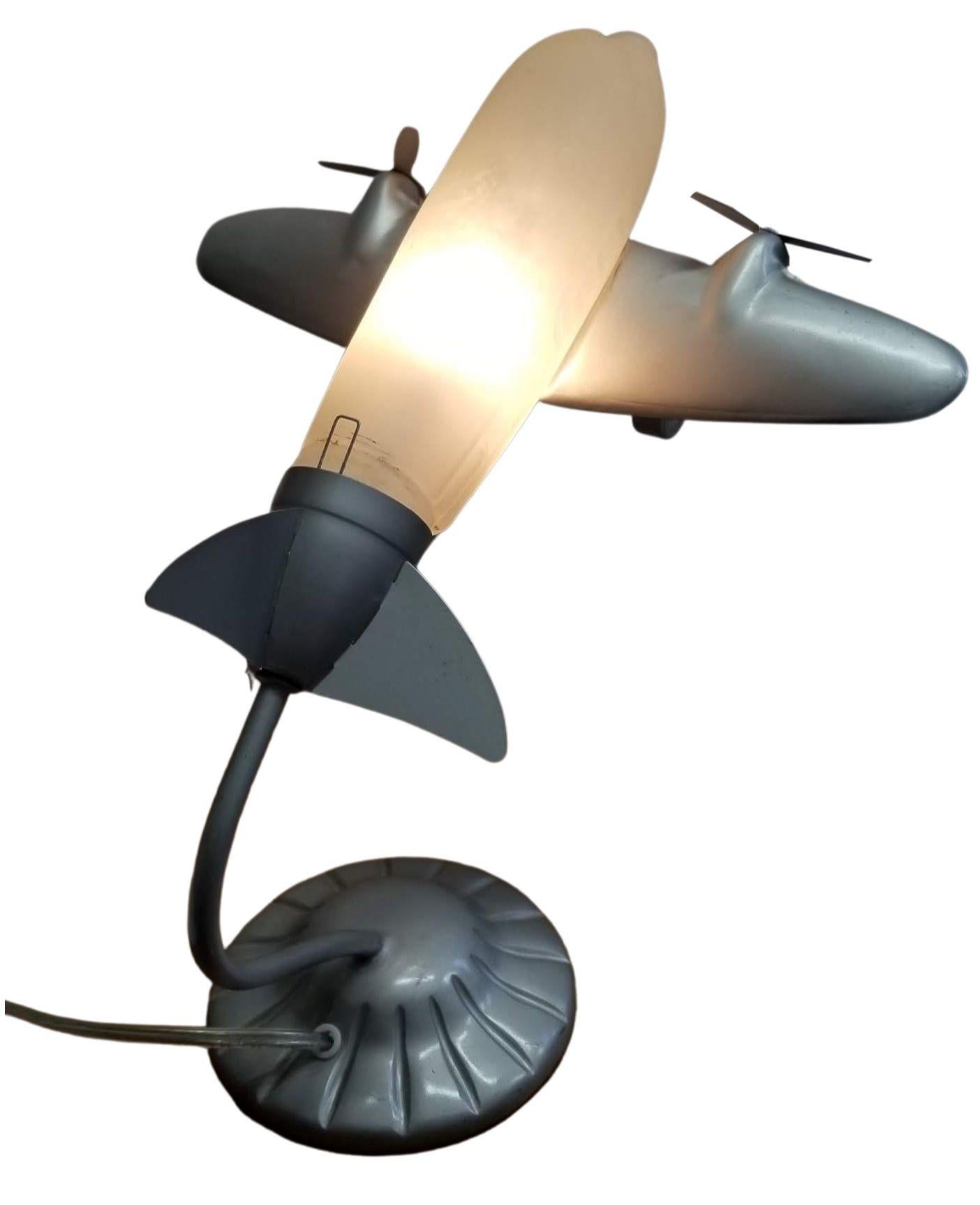 lampe avion vintage