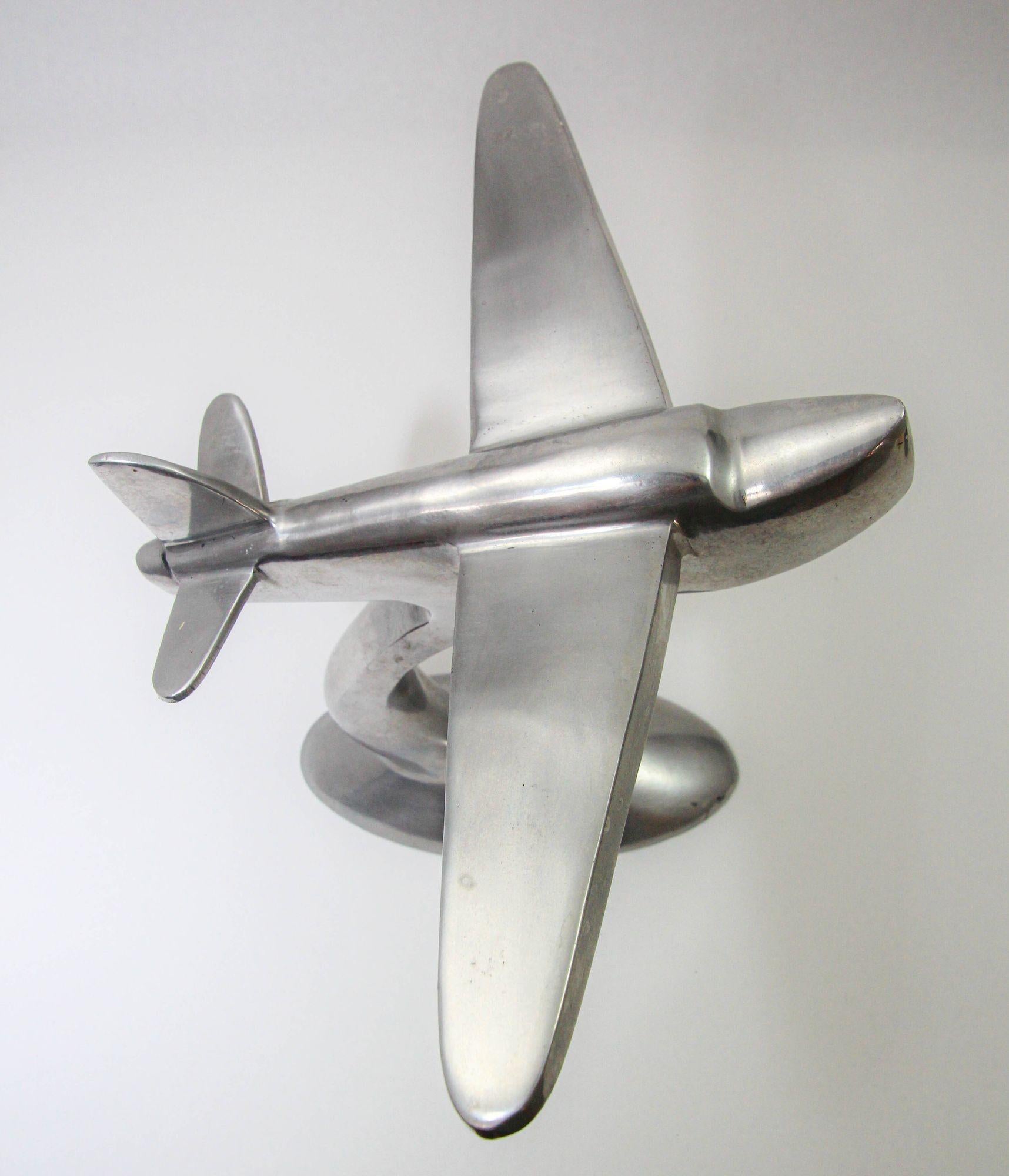 Sculpture d'avion Art déco du Boeing 314 Clipper en aluminium moulé en vente 5
