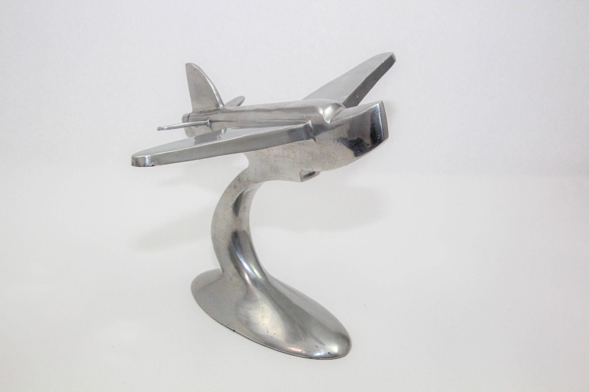 Art-Déco-Flugzeug-Skulptur des Boeing 314-Klapps aus Aluminiumguss im Angebot 6