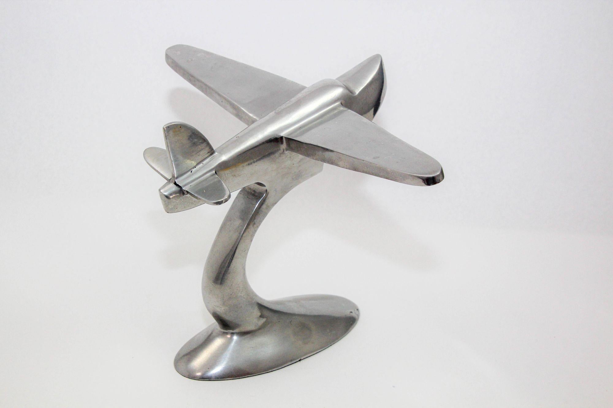 Art-Déco-Flugzeug-Skulptur des Boeing 314-Klapps aus Aluminiumguss (amerikanisch) im Angebot