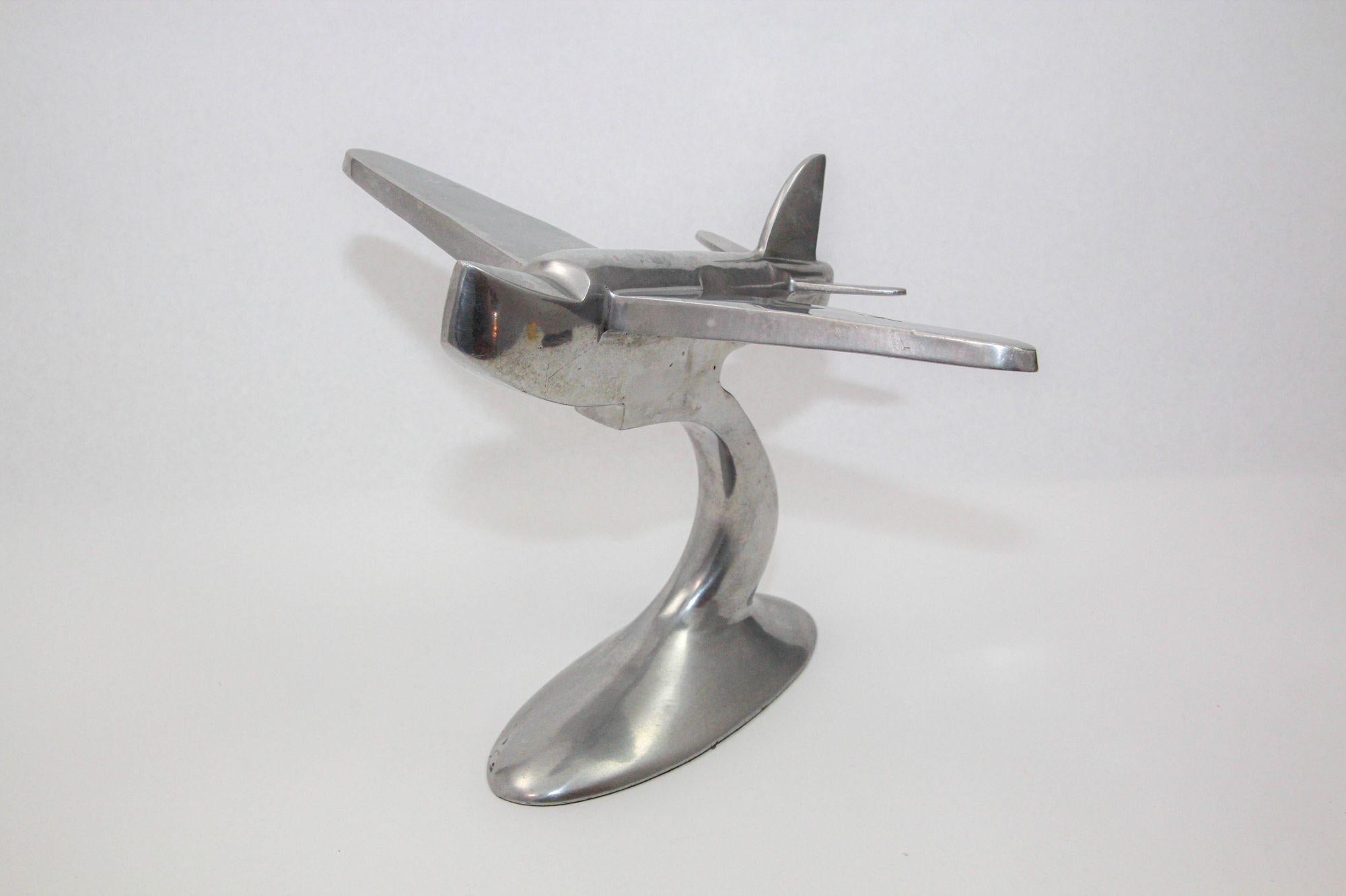 Art-Déco-Flugzeug-Skulptur des Boeing 314-Klapps aus Aluminiumguss im Angebot 1
