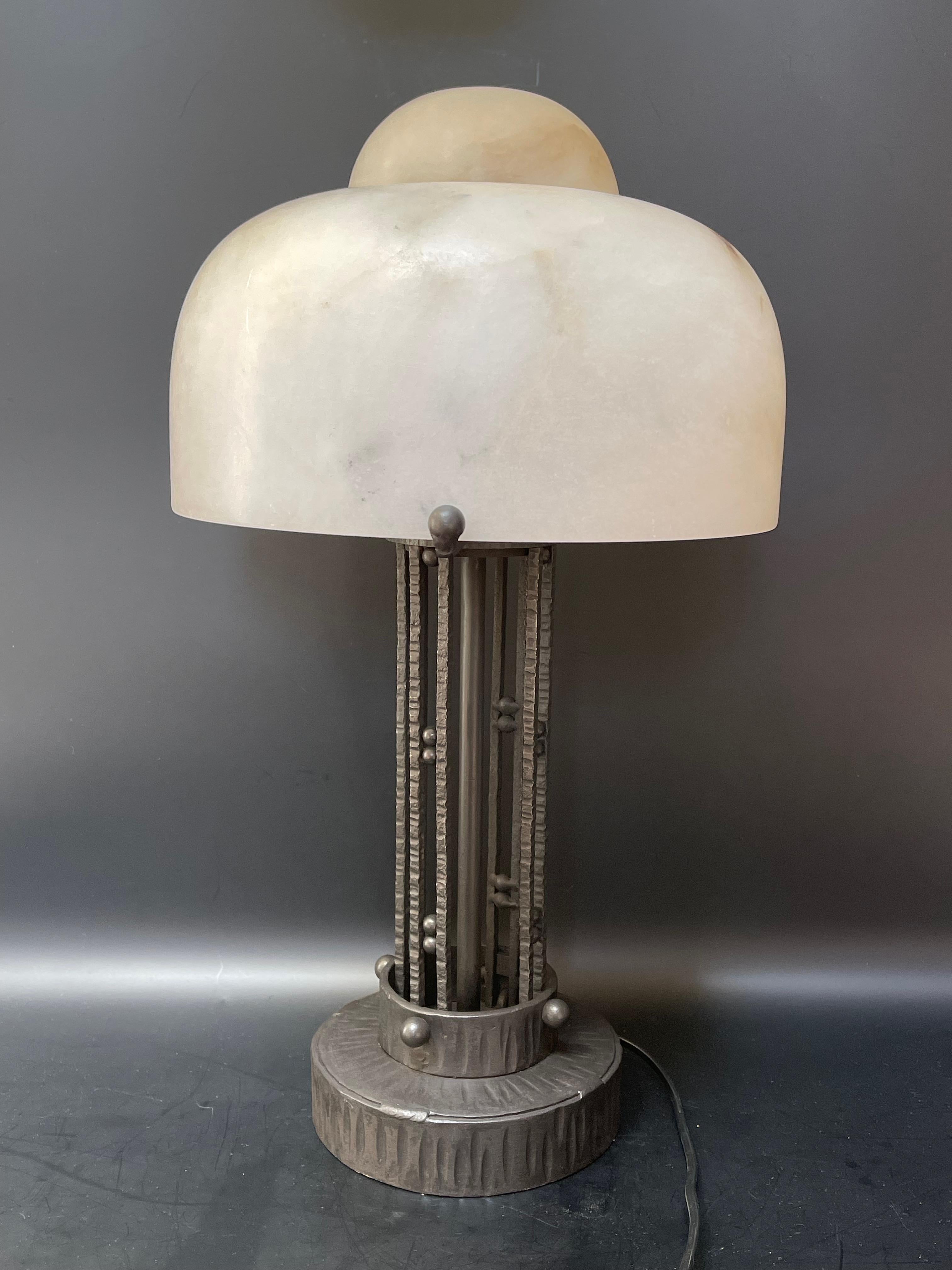 Hammered Art Deco Alabaster and Wrought Iron Lamp For Sale