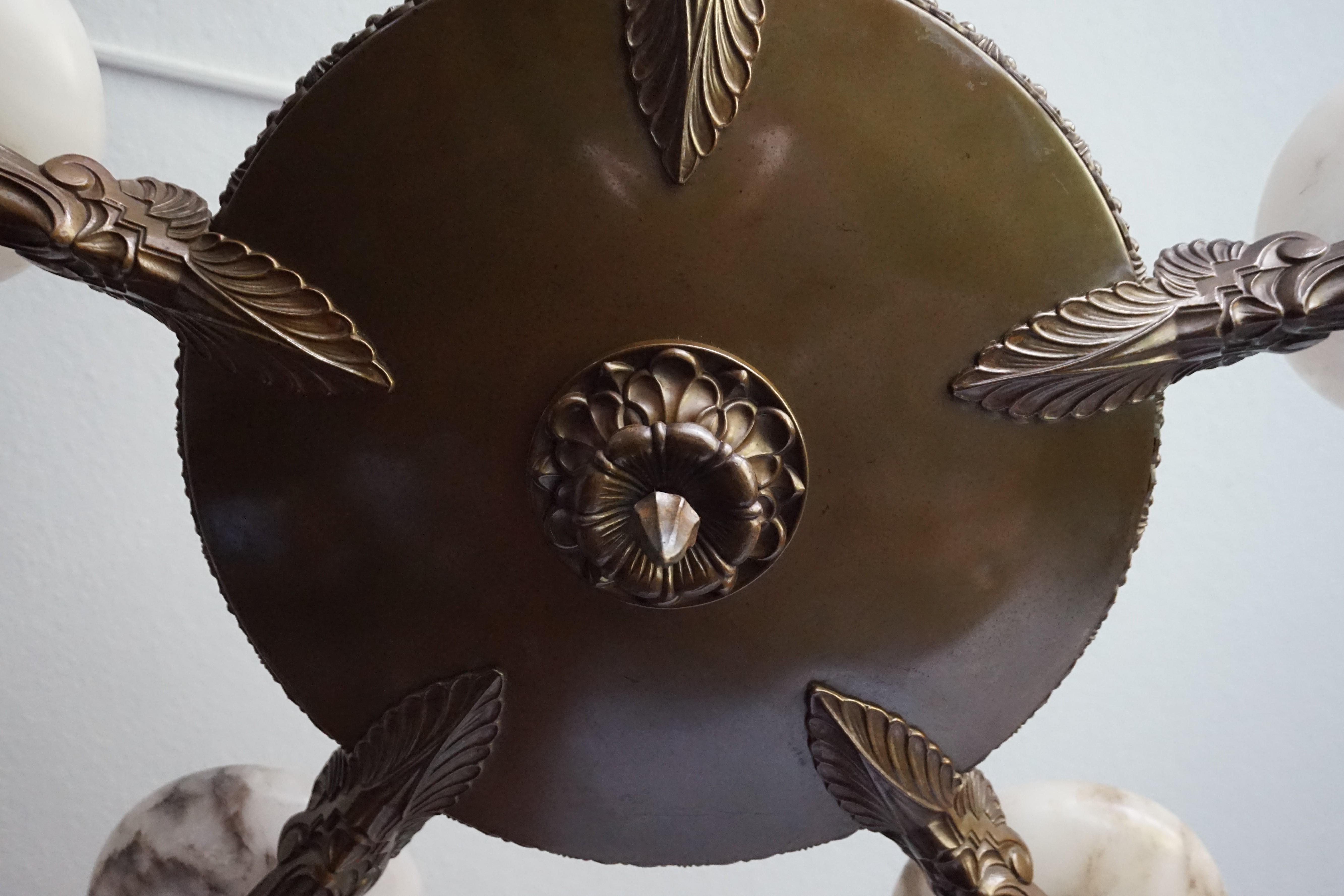 Hängeleuchte/Kronleuchter aus Alabaster, Bronze und Messing in schönen Formen und Farben, Art déco im Angebot 6