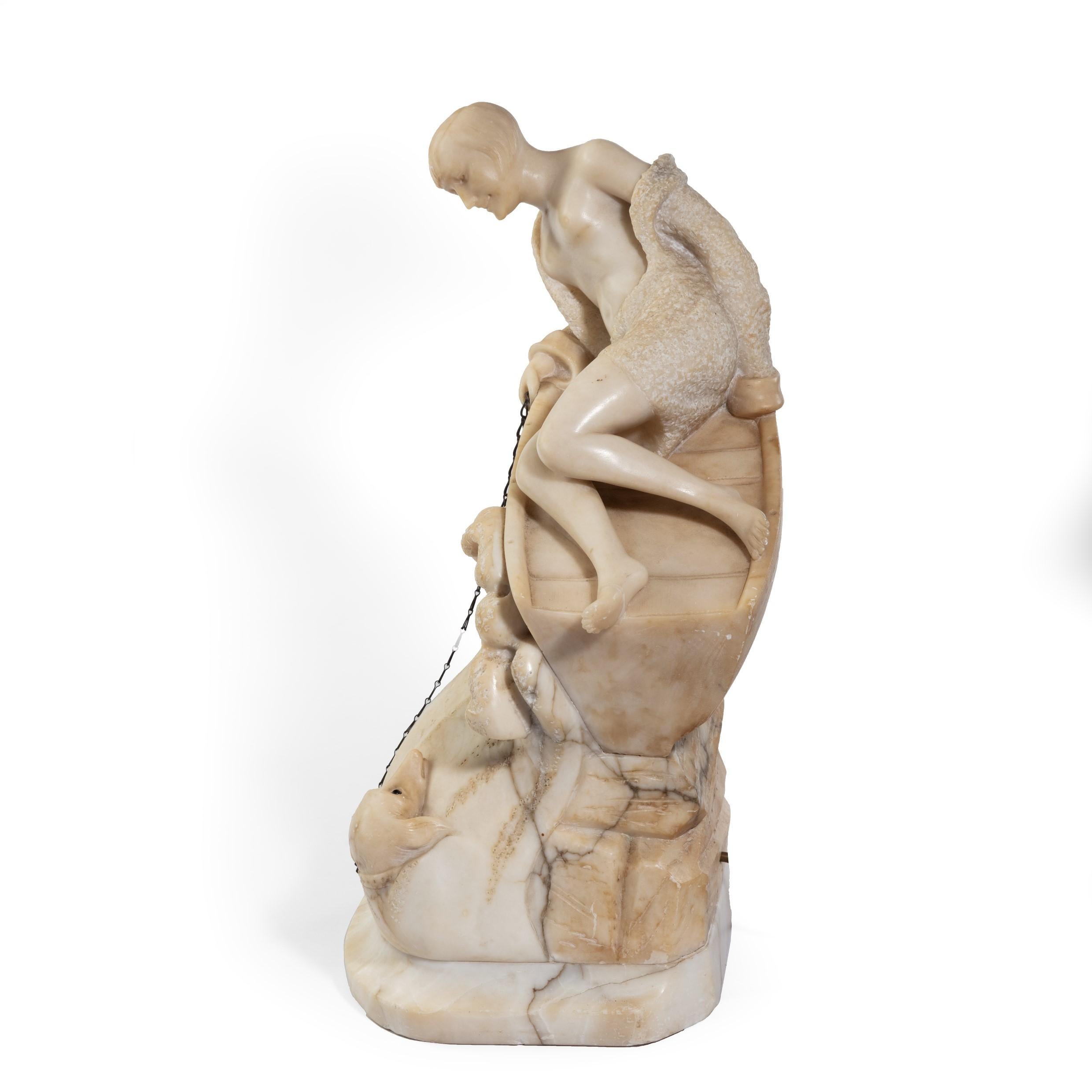 Alabastro Scultura in alabastro Art Carved di una ragazza vestita in modo succinto Inglese, circa 1920 in vendita