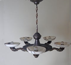 Araña Art Decó de alabastro con adornos florales, años 30