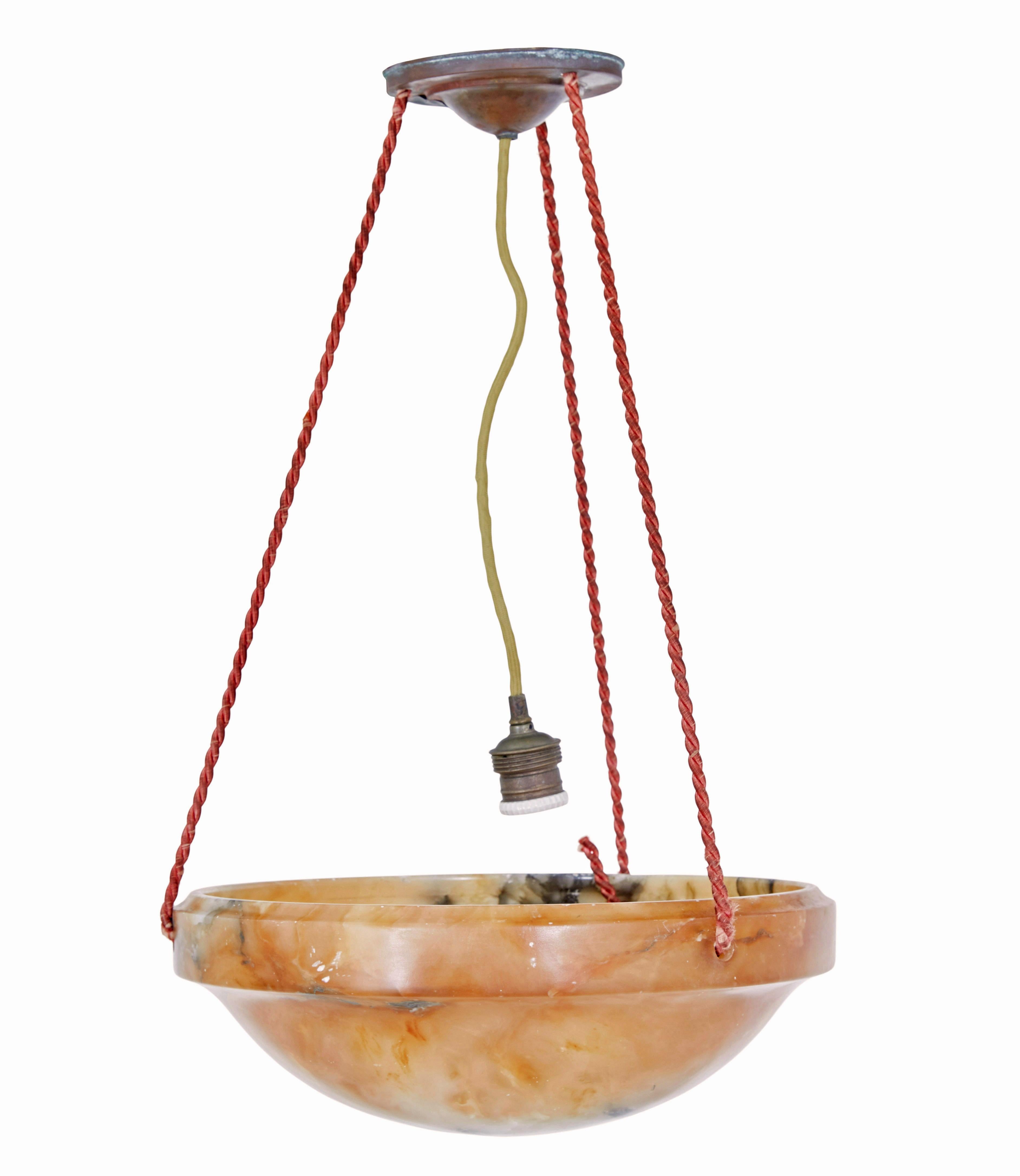 Svedese Lampada per piatti a sospensione in alabastro Art déco in vendita
