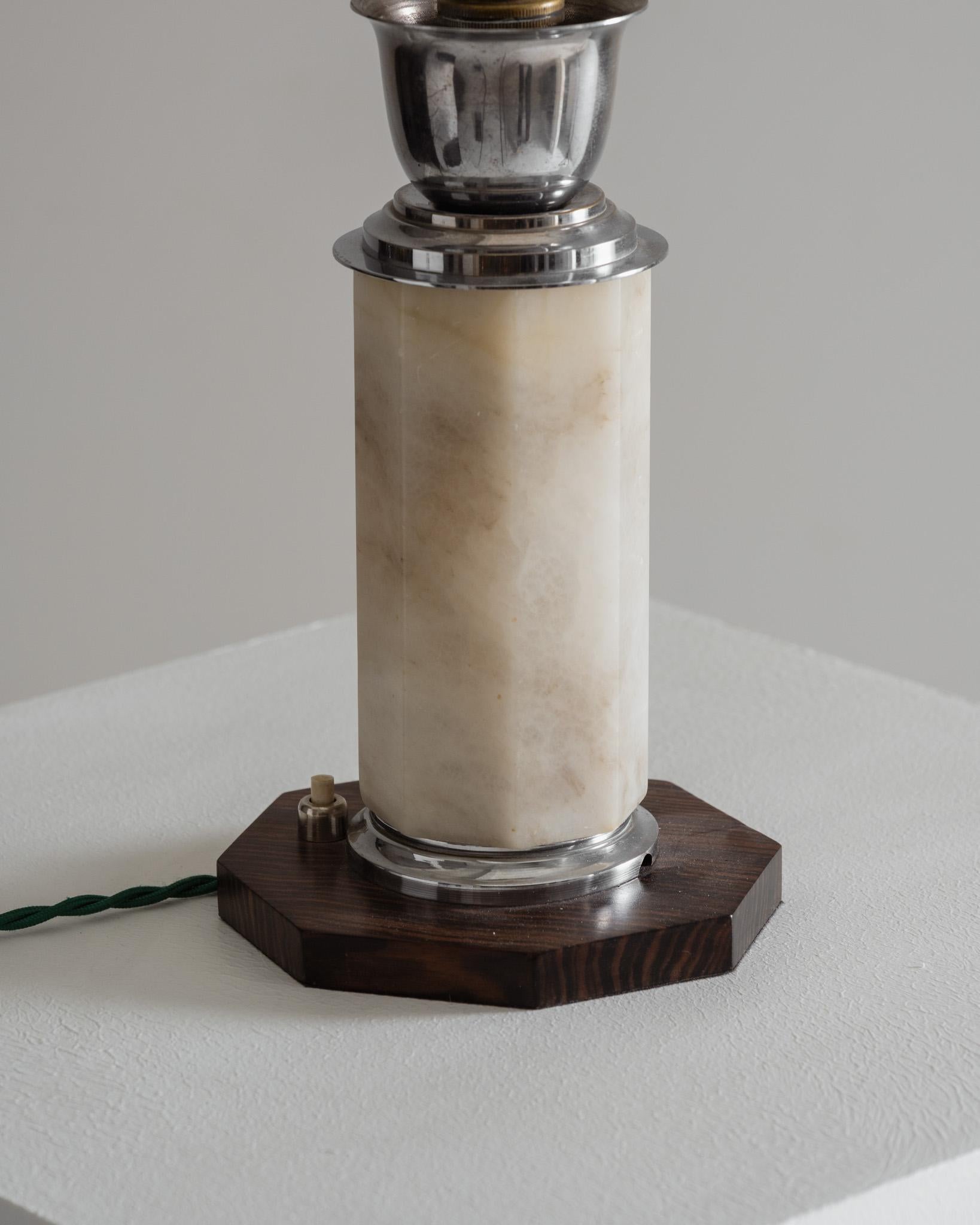 Art Deco Alabaster Lamp, 1930s For Sale 2