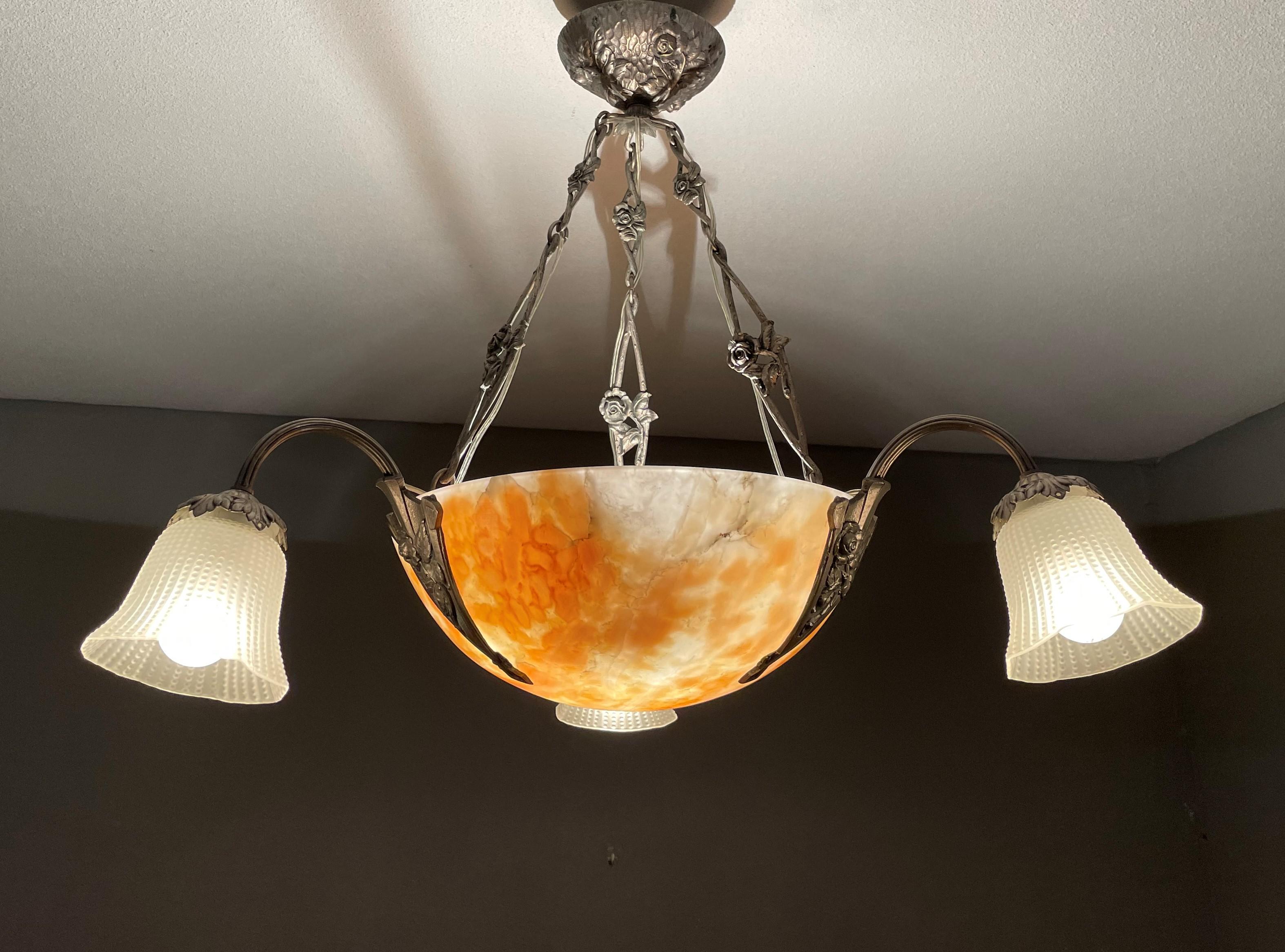 Art Deco Alabaster Pendant / Chandelier w. Glass Shades & Bronze Rose Sculptures In Good Condition For Sale In Lisse, NL