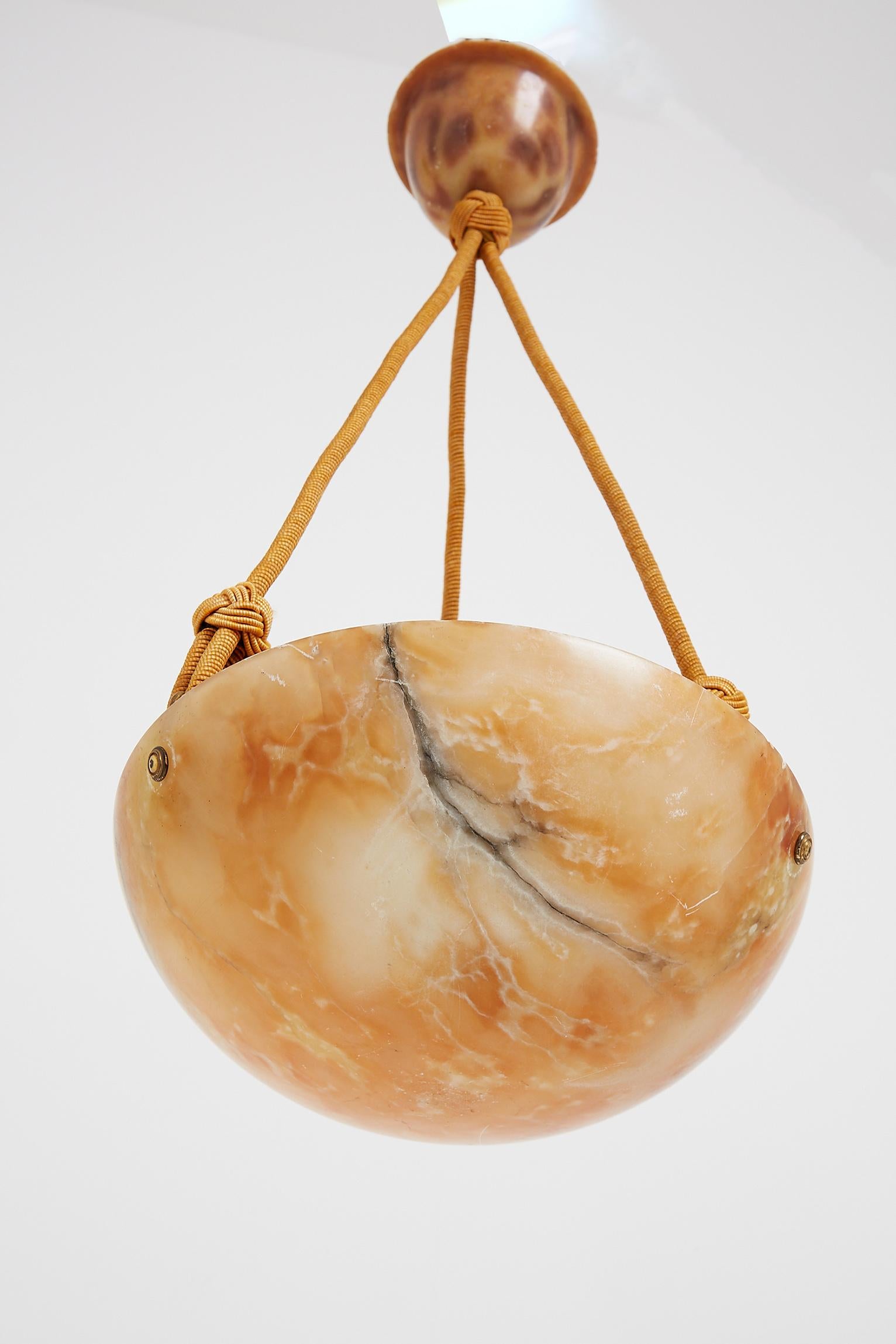 Art Deco Alabaster Pendant Light In Good Condition In London, GB