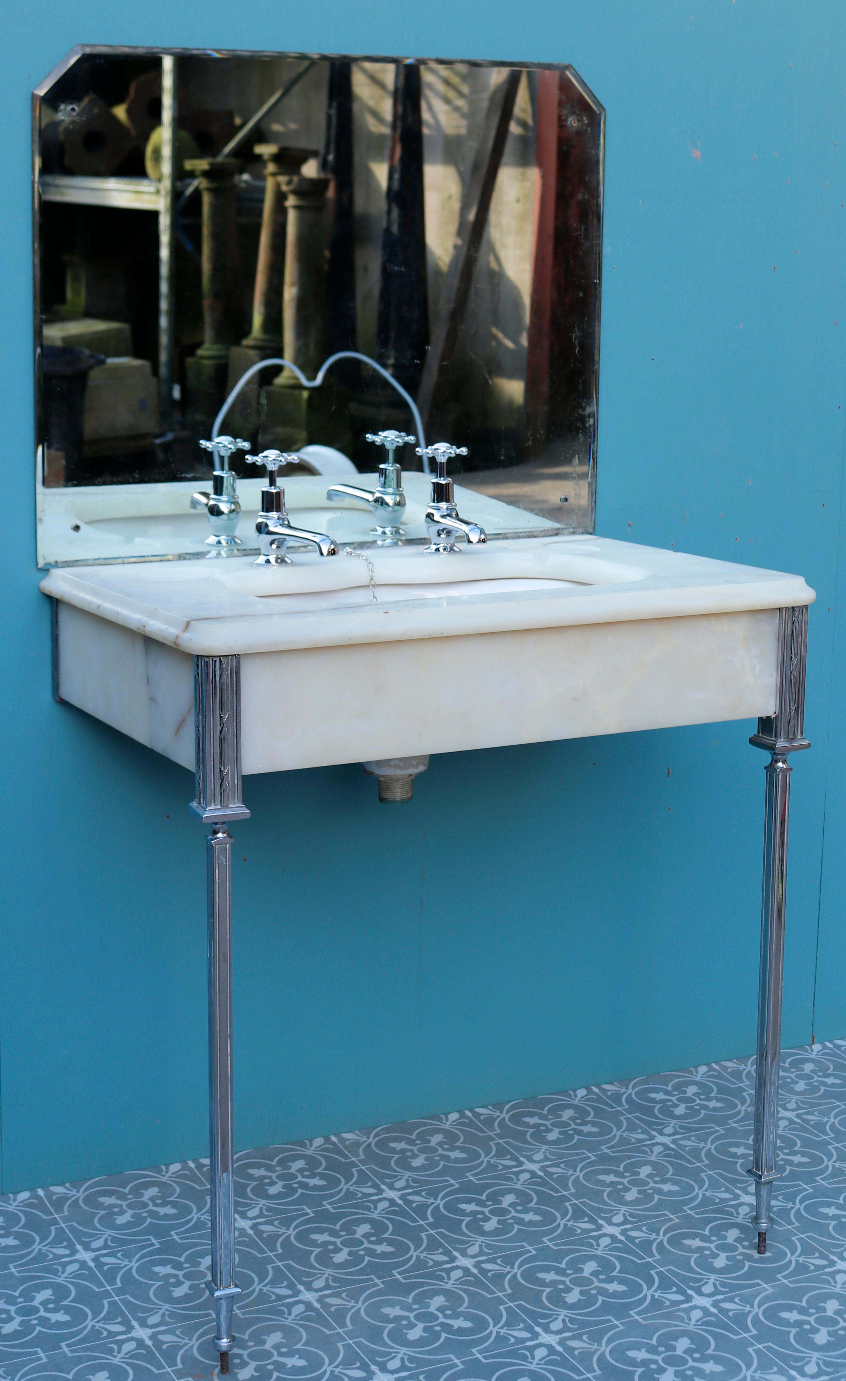 Art Deco Alabaster Sink with Stand and mirrored splash-back. A beautiful piece with chrome legs and fittings.

Additional dimensions

Height from the floor to top of counter 80 cm.