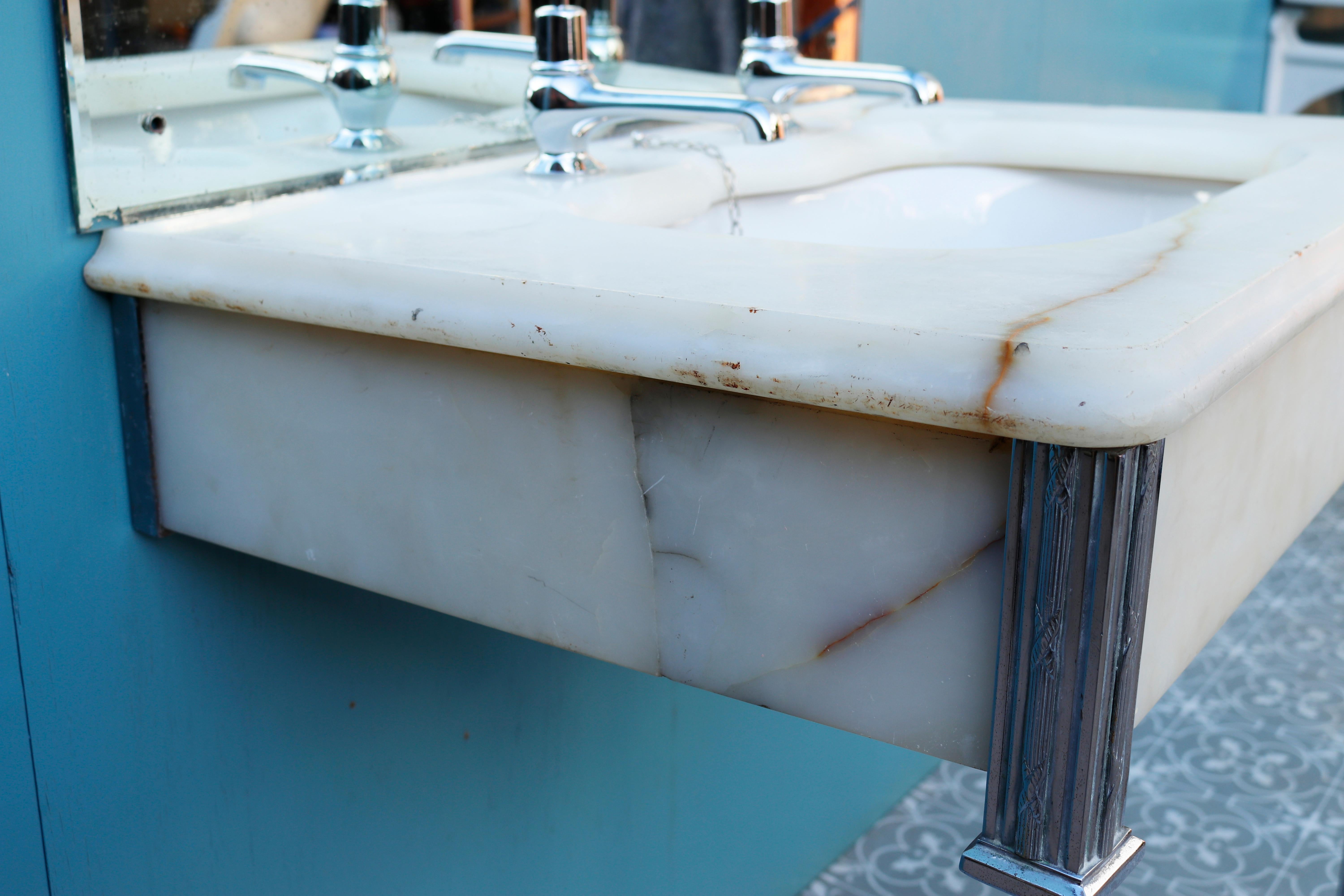 20th Century Art Deco Alabaster Sink with Stand For Sale