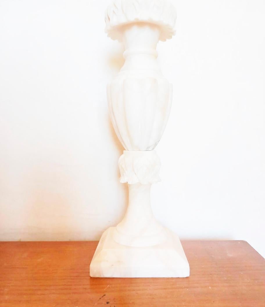 Lampe de bureau Art Déco en albâtre blanc Excellent état - En vente à Mombuey, Zamora
