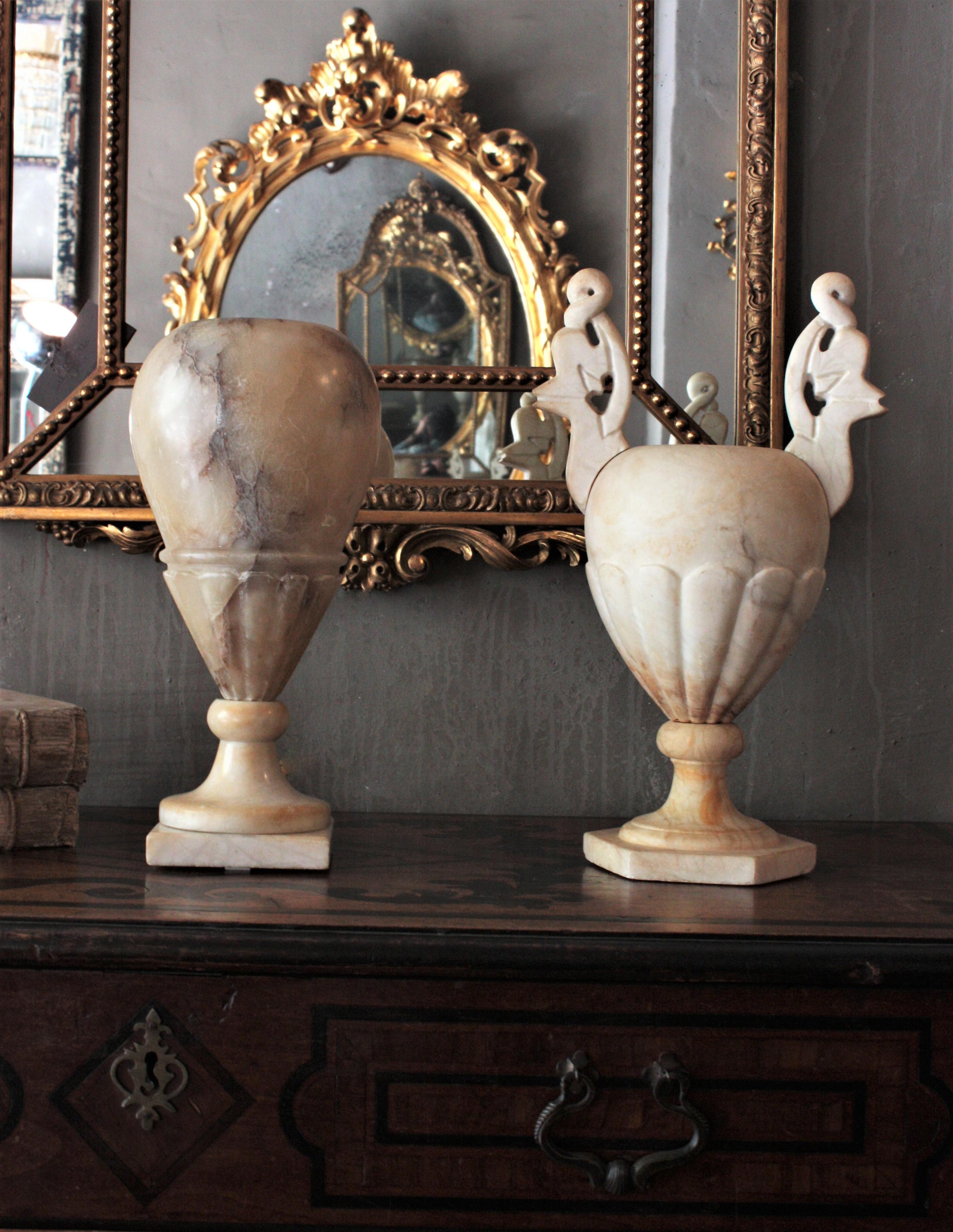 Lampe urne en albâtre Art Déco en vente 3