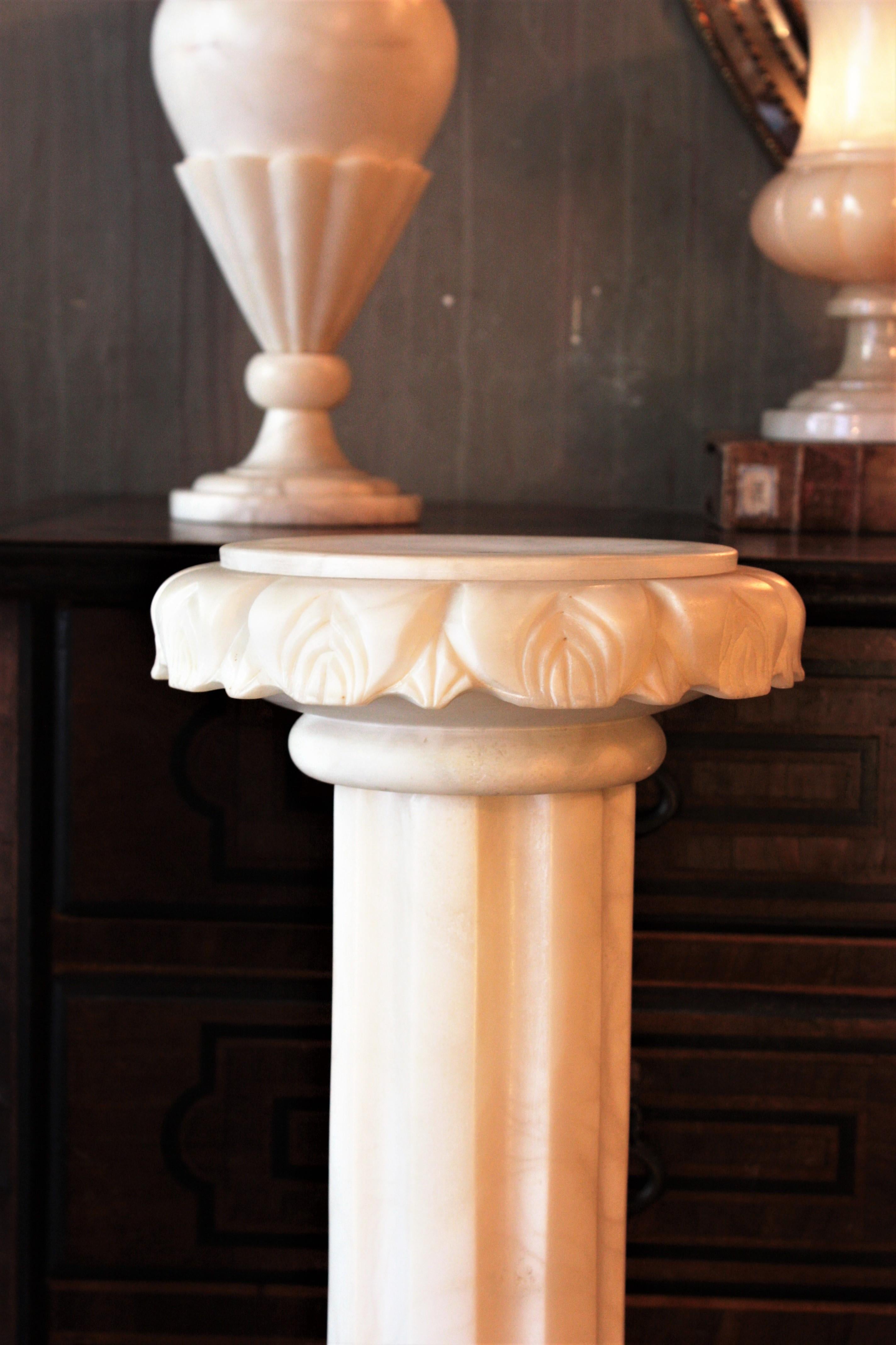 Alabaster Neoclassical Urn on Column Pedestal Floor Lamp, Art Deco Period For Sale 9