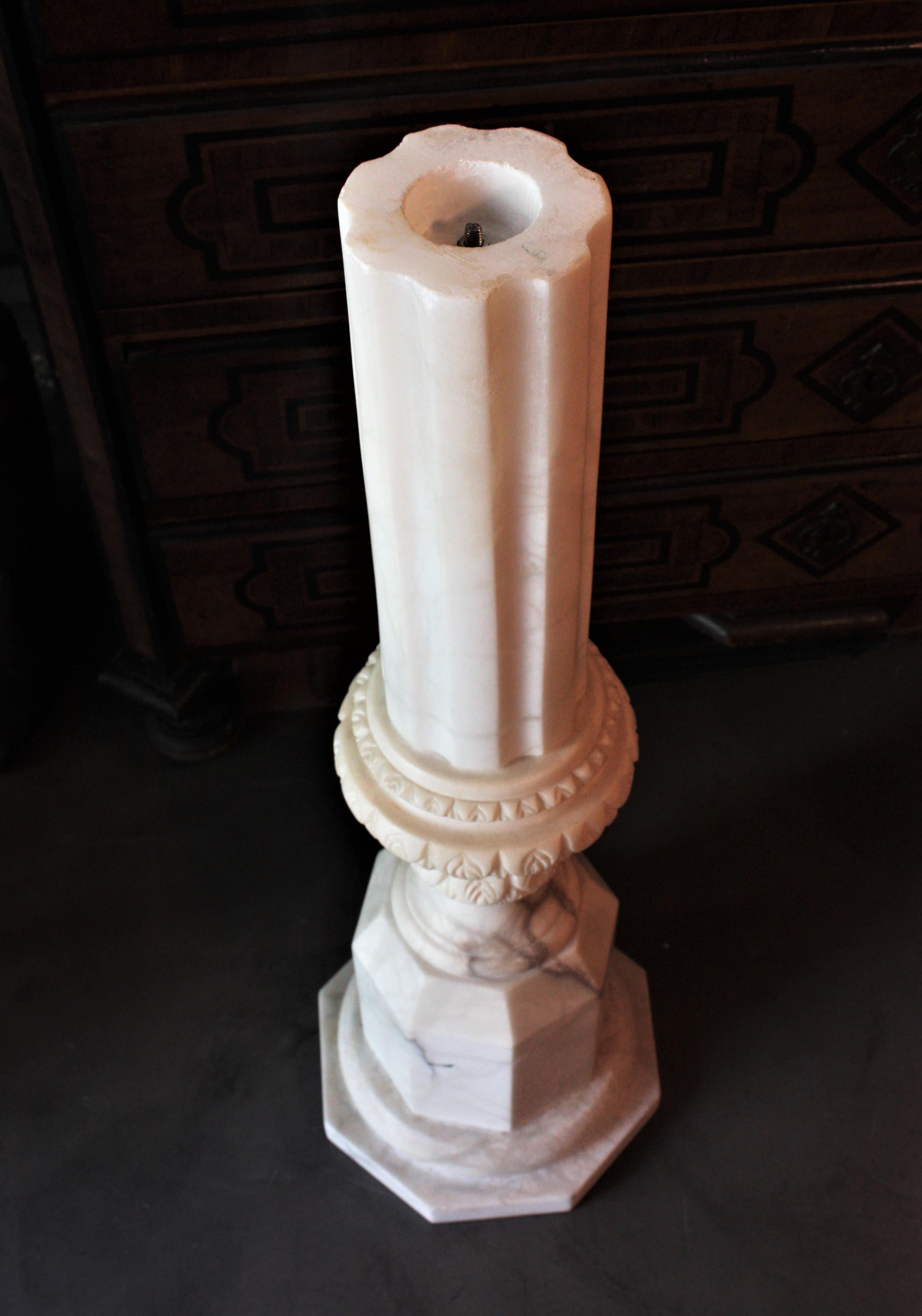 Alabaster Neoclassical Urn on Column Pedestal Floor Lamp, Art Deco Period For Sale 10