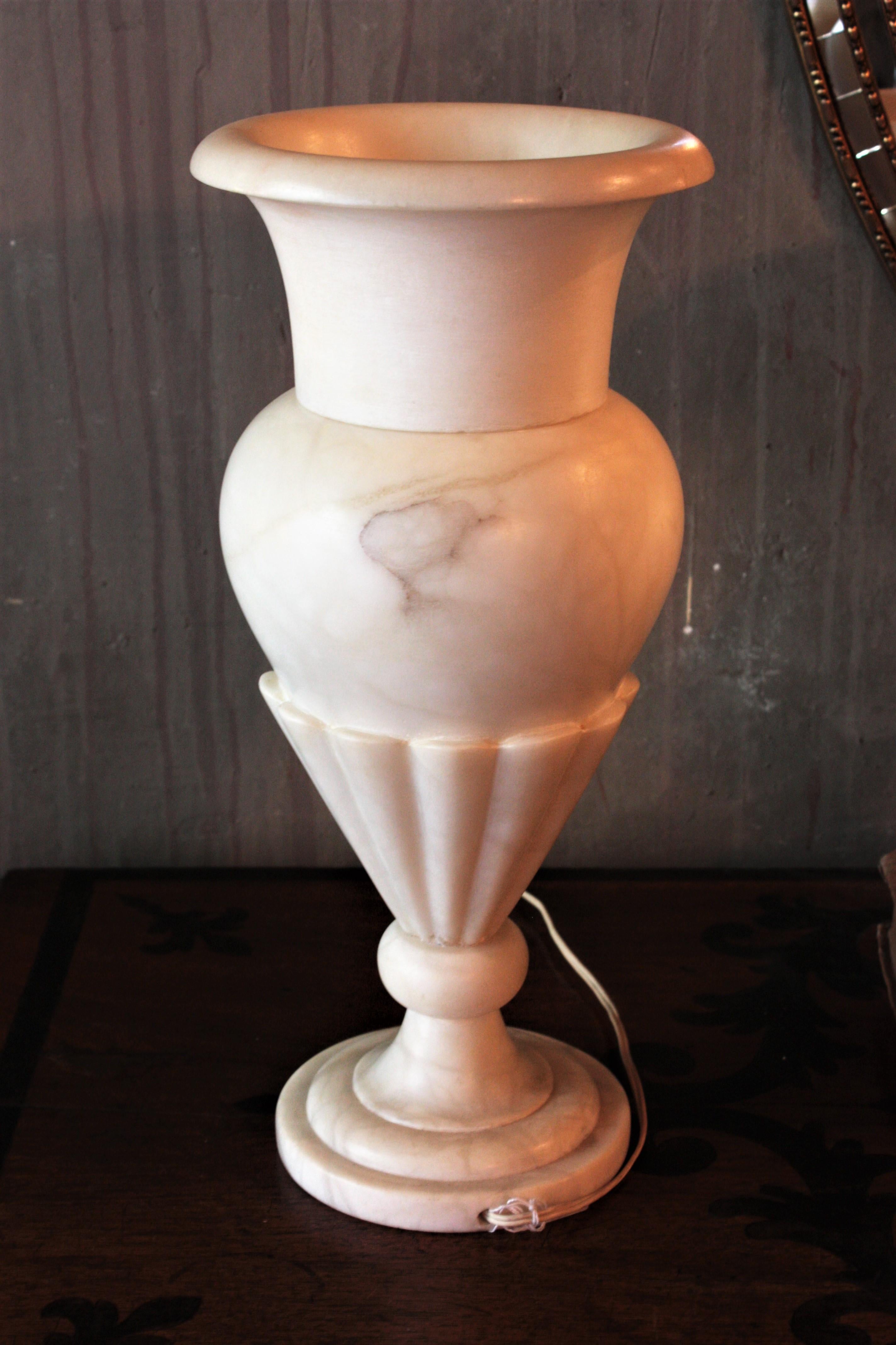 Alabaster Neoclassical Urn on Column Pedestal Floor Lamp, Art Deco Period For Sale 12