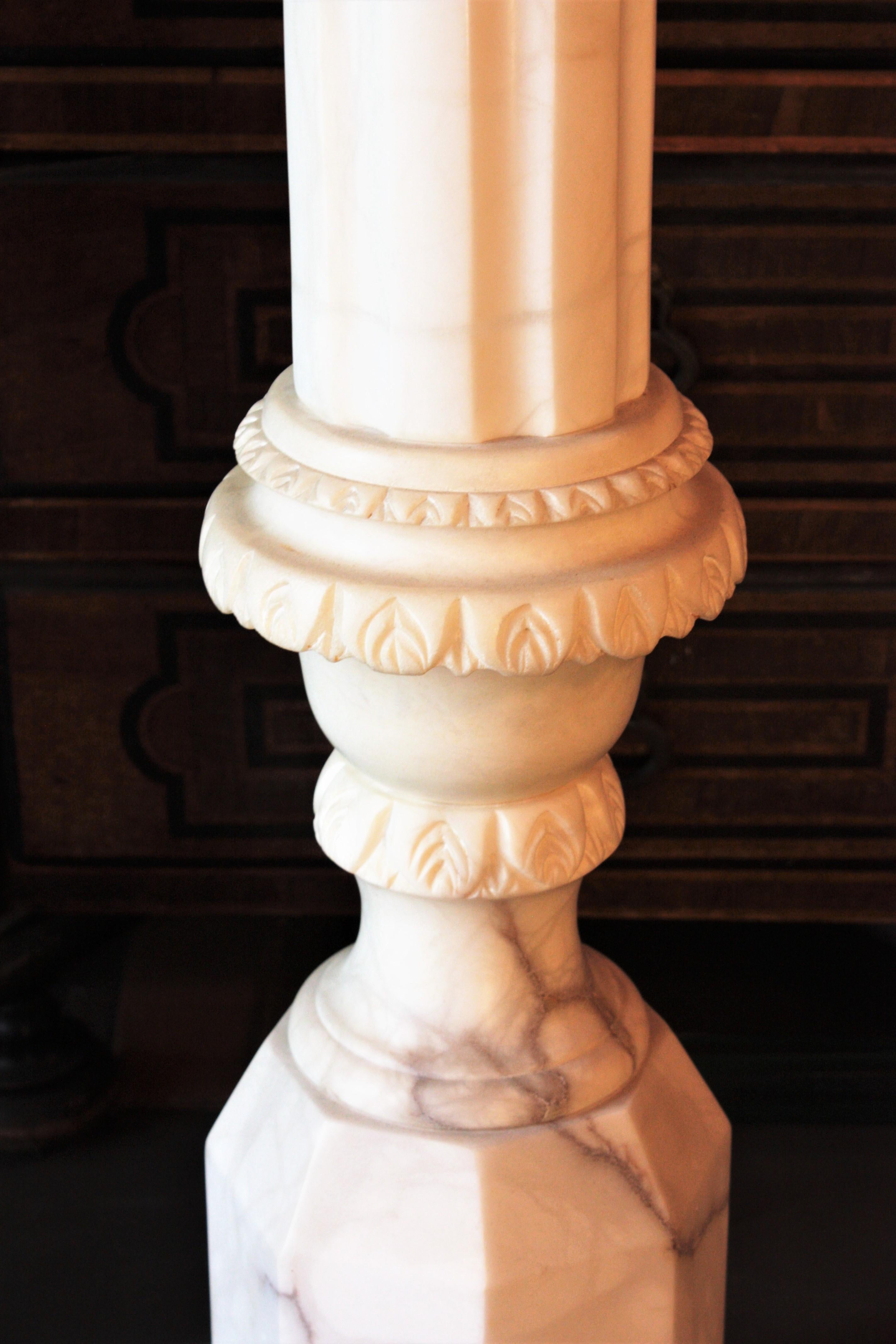 Alabaster Neoclassical Urn on Column Pedestal Floor Lamp, Art Deco Period For Sale 2