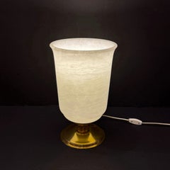 Lampe de table Art déco en forme d'urne en albâtre