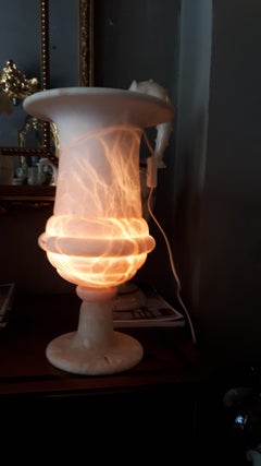 Lampe Art Deco Alabaster Urn Uplighter (liste personnalisée pour M. )