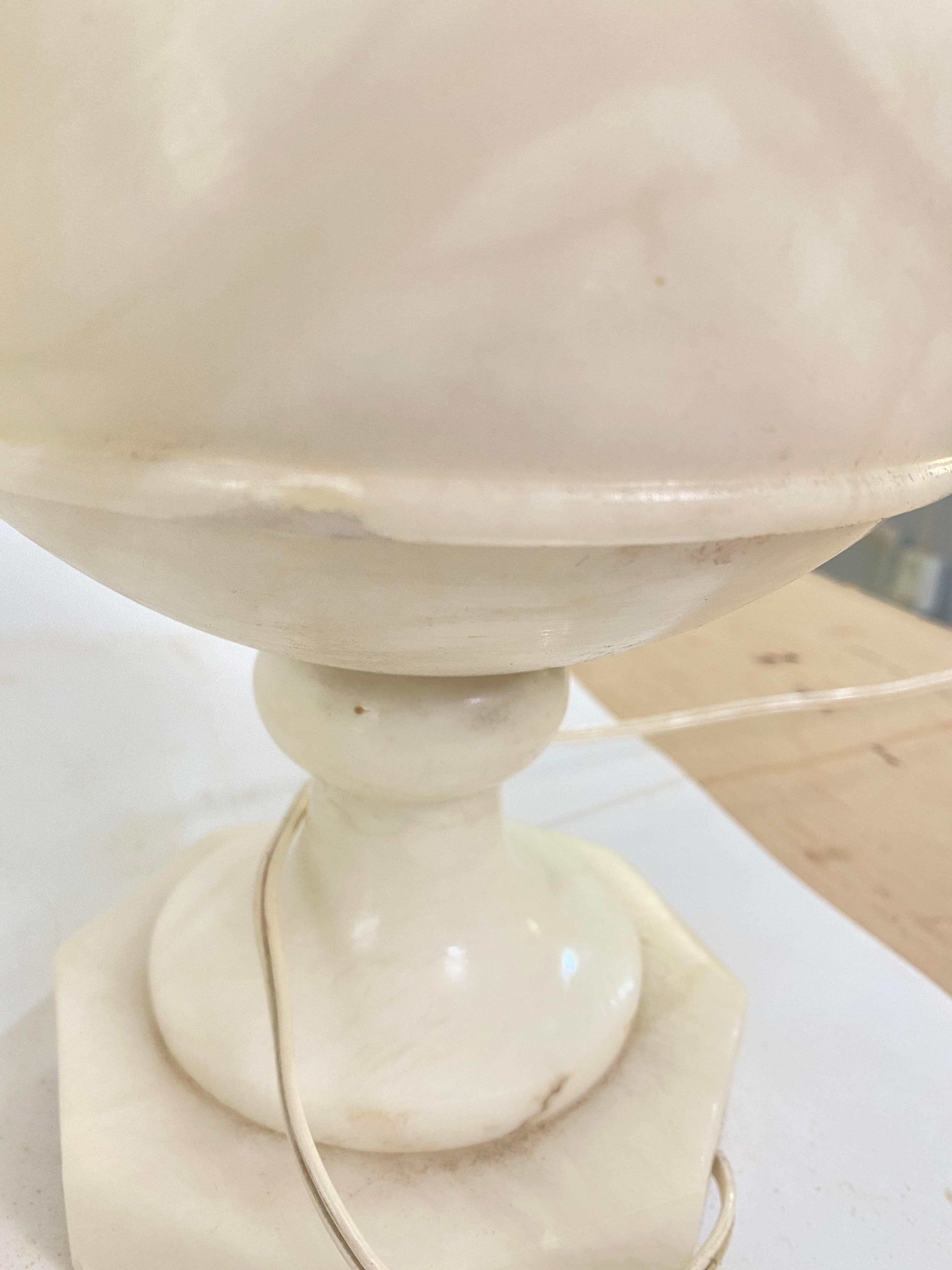 Mid-20th Century Art Deco Alabaster Urn Uplighter Table Lamp, White Color France, circa 1960 For Sale