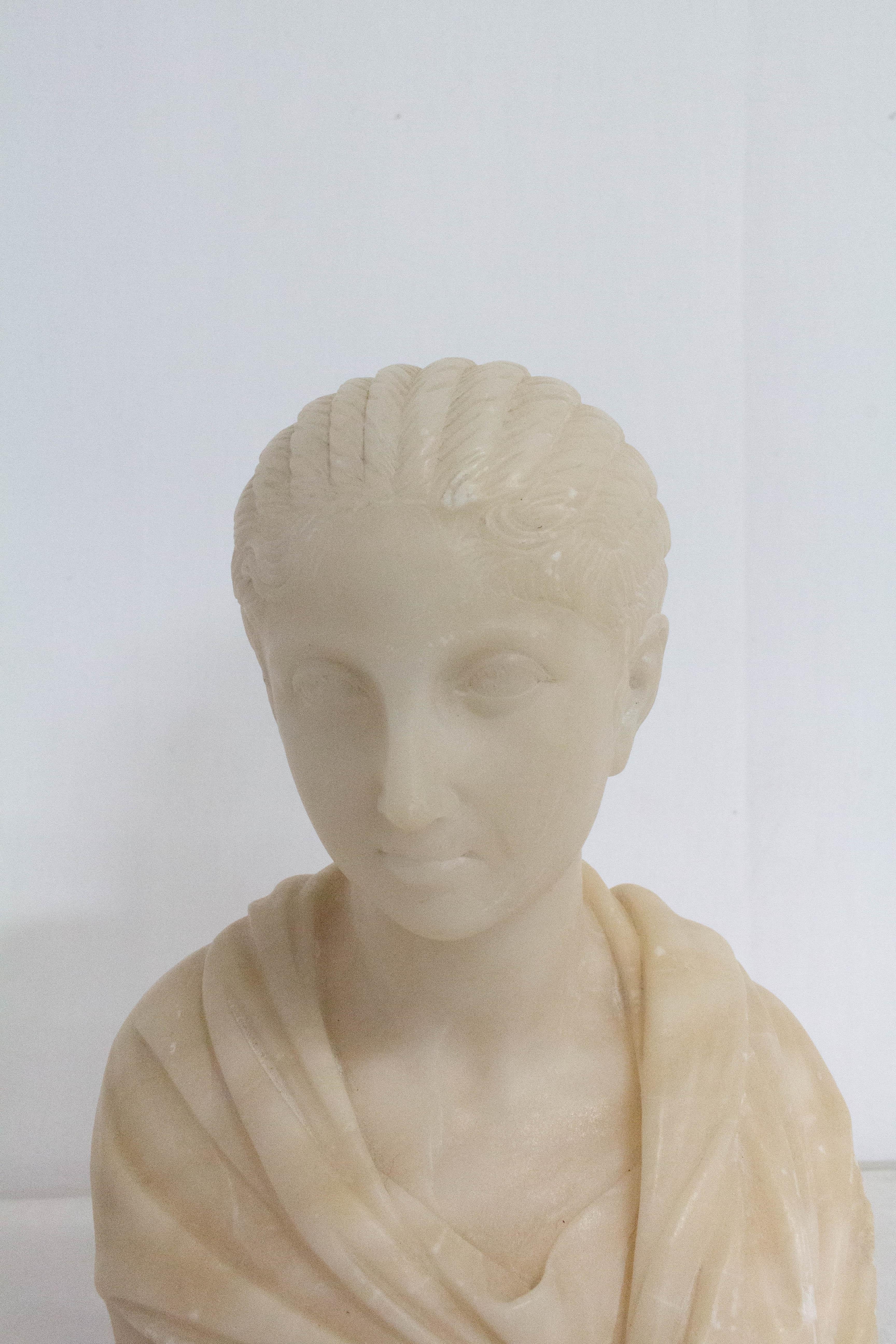 Alabaster Art Deco Albaster Plautilla Bust Neoclassic, Early 20th Century For Sale