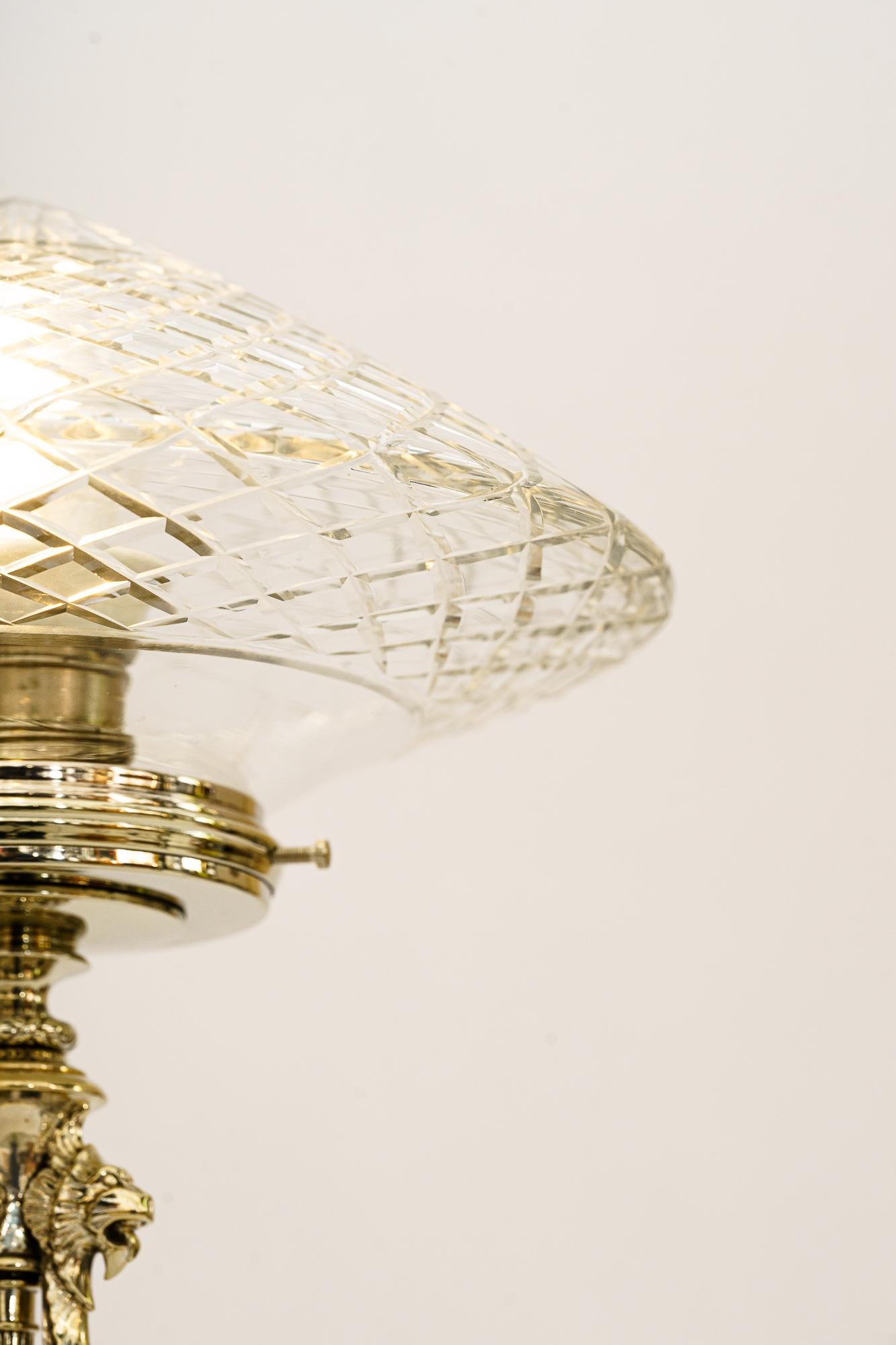 Lampe de table Art Déco en alpaga avec abat-jour en verre taillé Vienne vers 1920 en vente 7