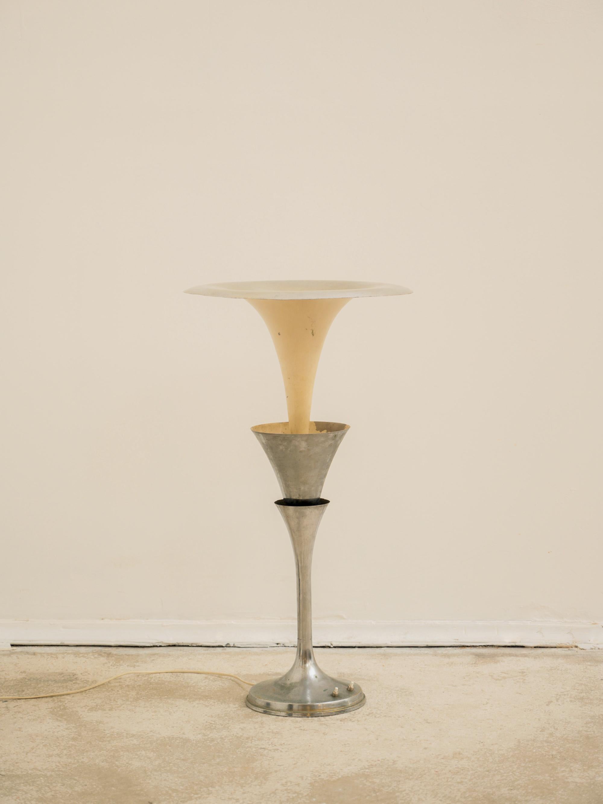 Lampe à poser Art déco en aluminium de Josef Hoffmann pour Osram en vente 14