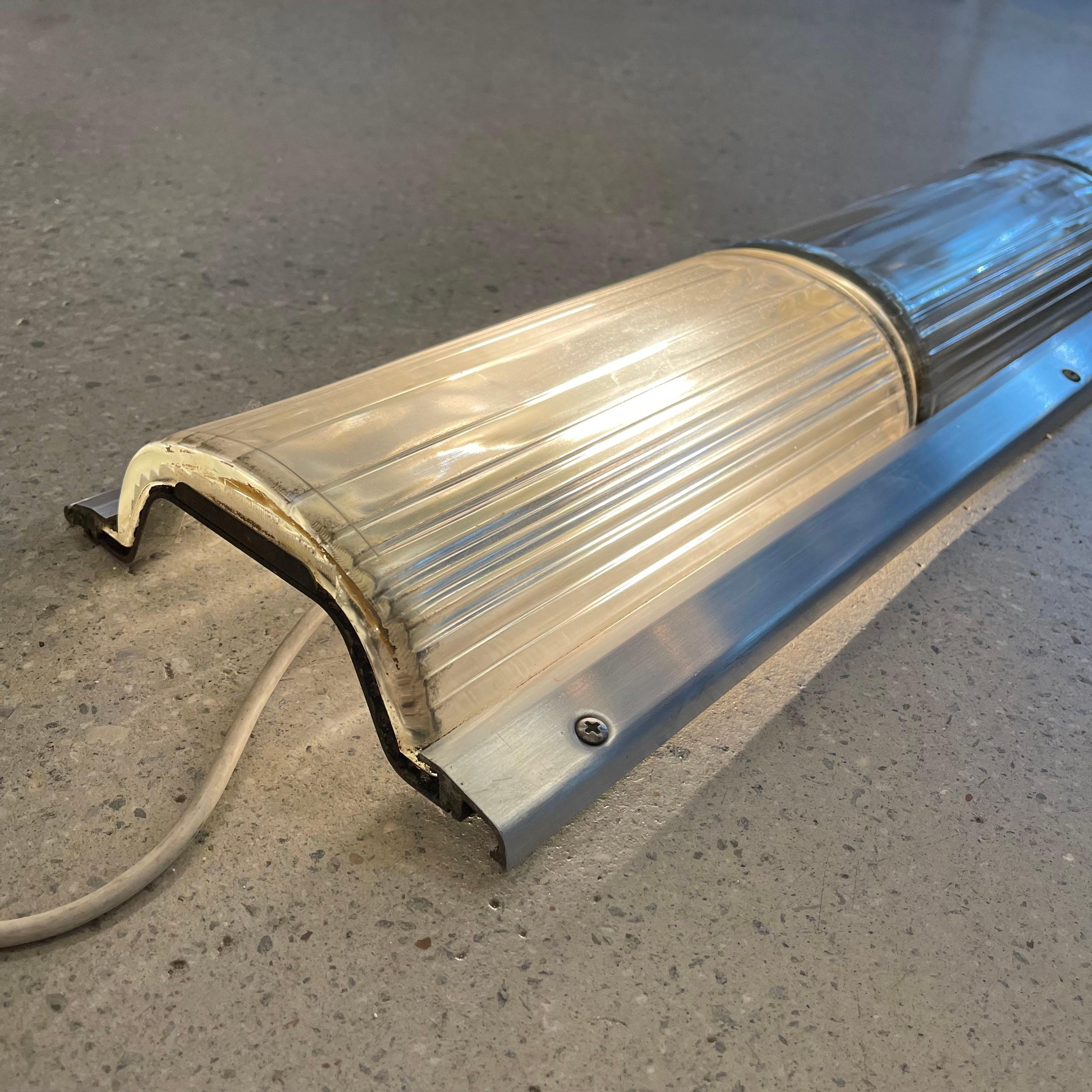 Art Deco Aluminium und Pyrex Glas Subway Light Abdeckungen im Angebot 4