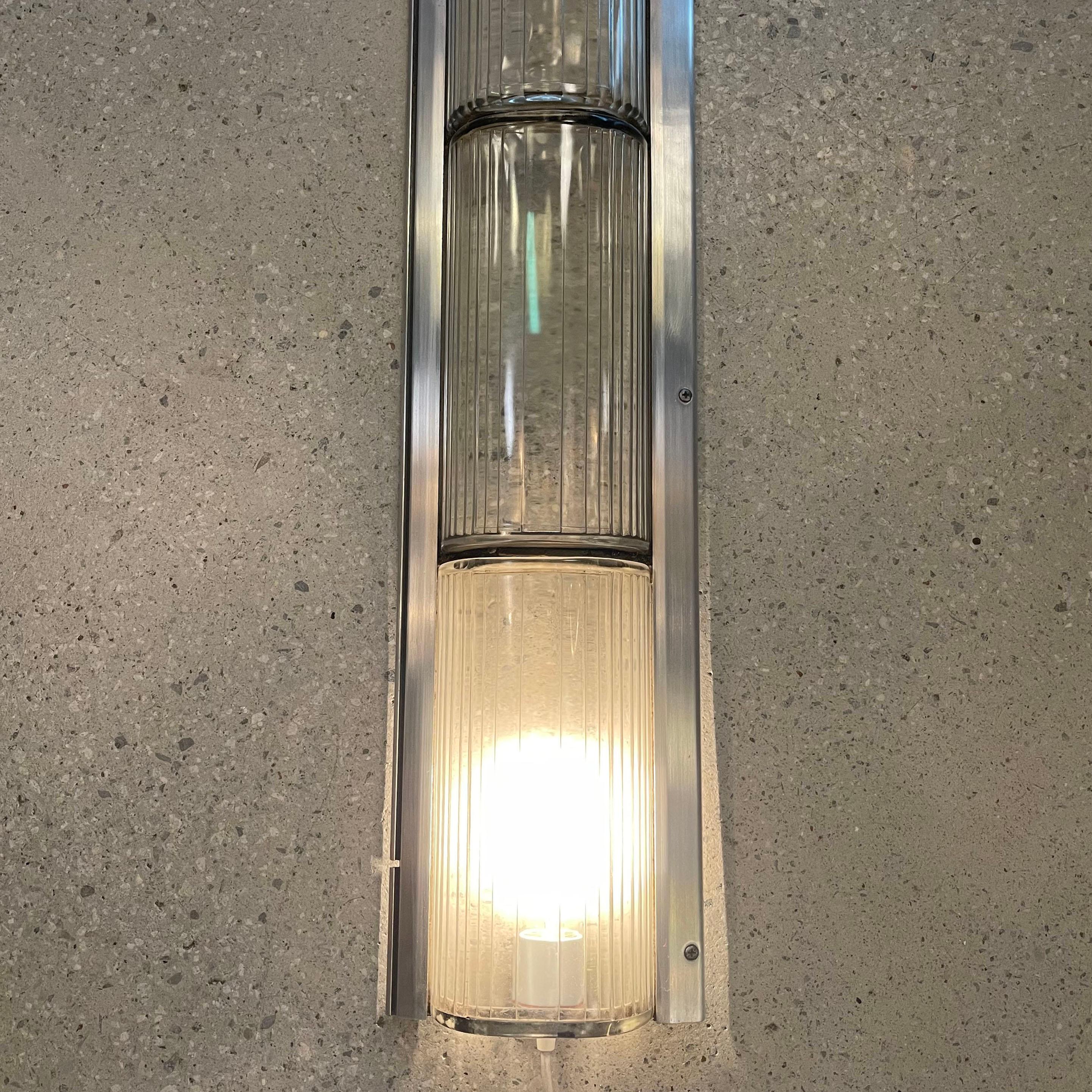Art Deco Aluminium und Pyrex Glas Subway Light Abdeckungen im Zustand „Gut“ im Angebot in Brooklyn, NY